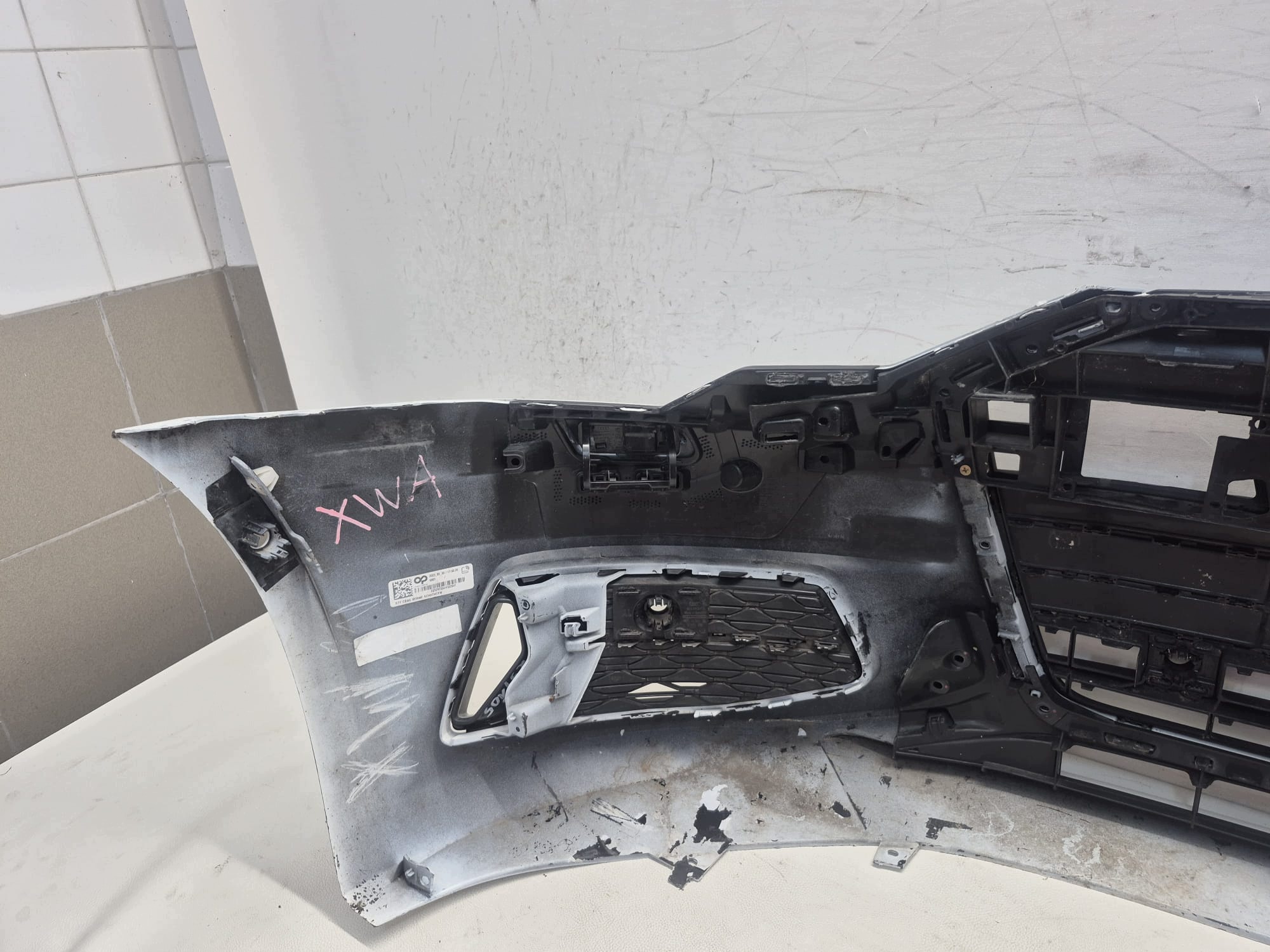 AUDI A6 C8 4K0 18- bumper front front SPR 6XPDC 4K0807437A