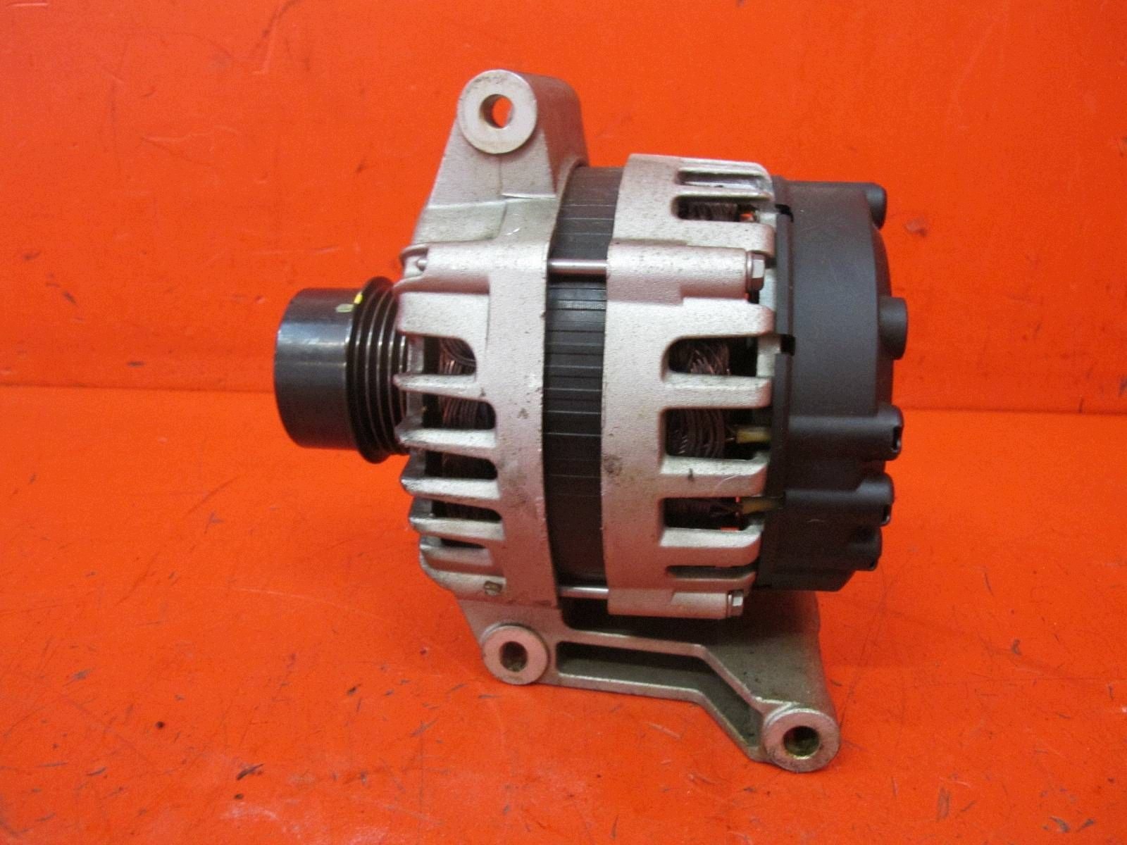 MG ZS 1 e AZS1 2017- 1.0 TGI 10E4E G10DT alternatore 10644052