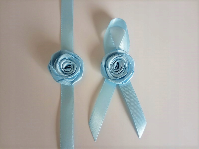 KM19 * Kotylion + przypinka * ślub, studniówka Kolor dominujący niebieski