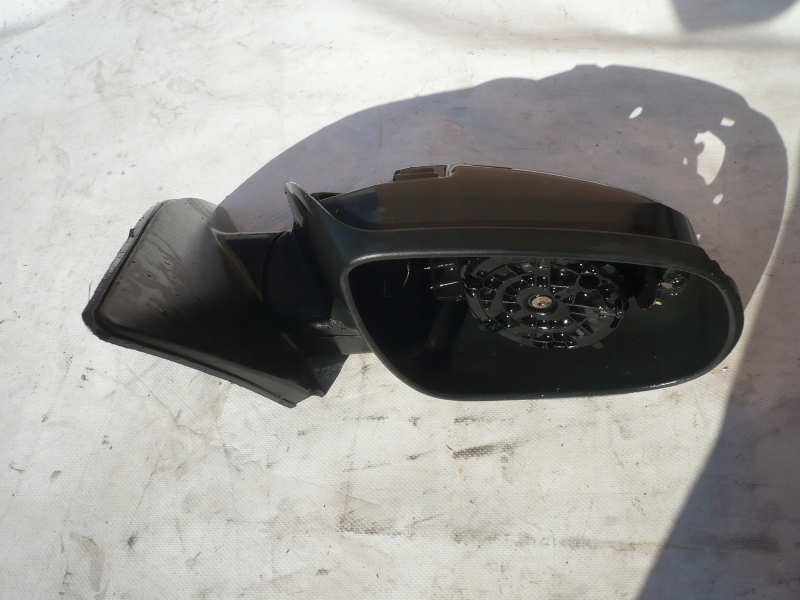 KIA CEED I LUSTERKO PRAWE 5PIN EUROPA RZGÓW ŁÓDŹ Strona zabudowy prawa