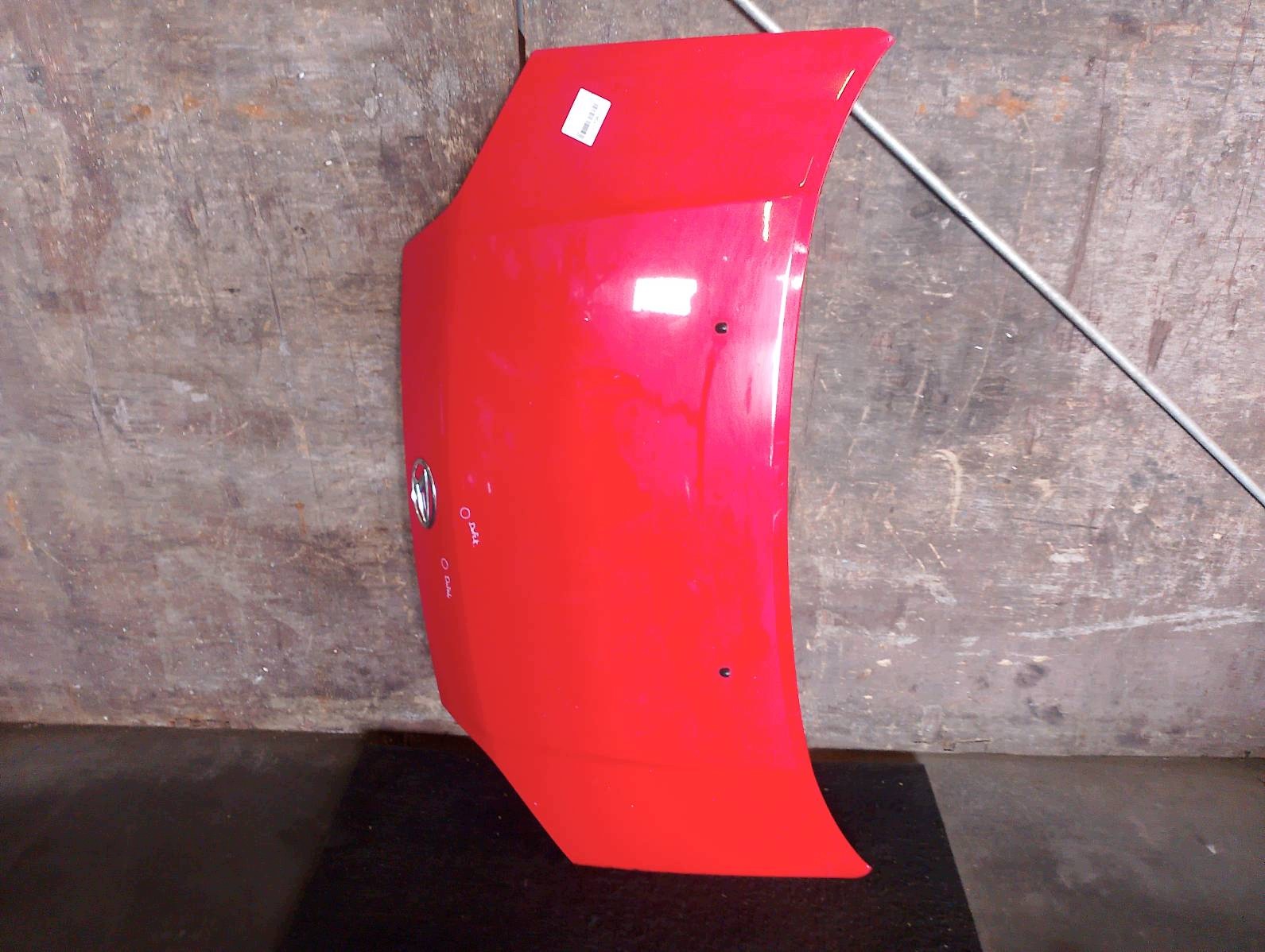 kapota DAIHATSU CUORE VI R29