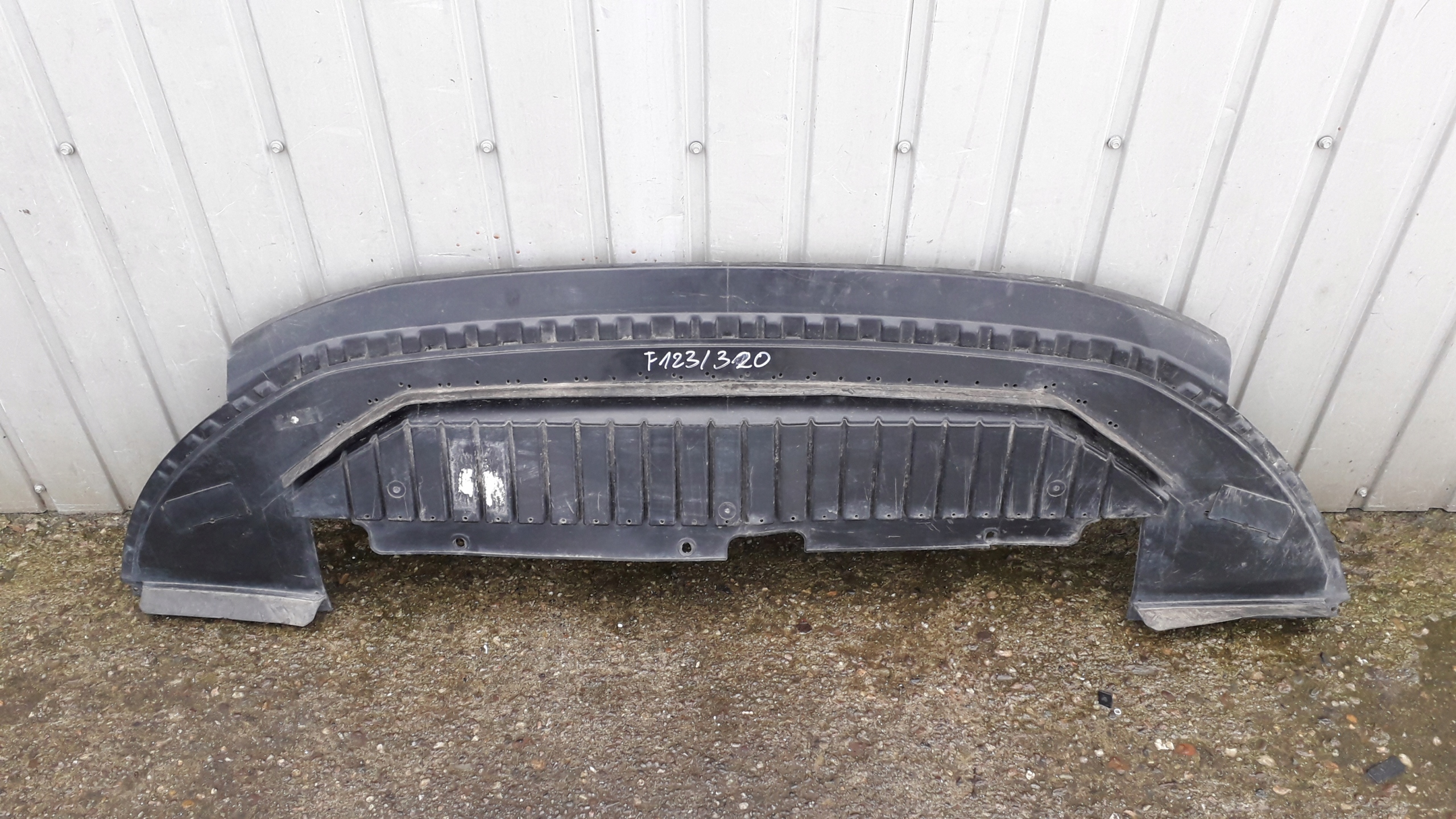 15- - FIAT TIPO 15 - НИЖНЯЯ ЗАЩИТА БАМПЕРА 51984456