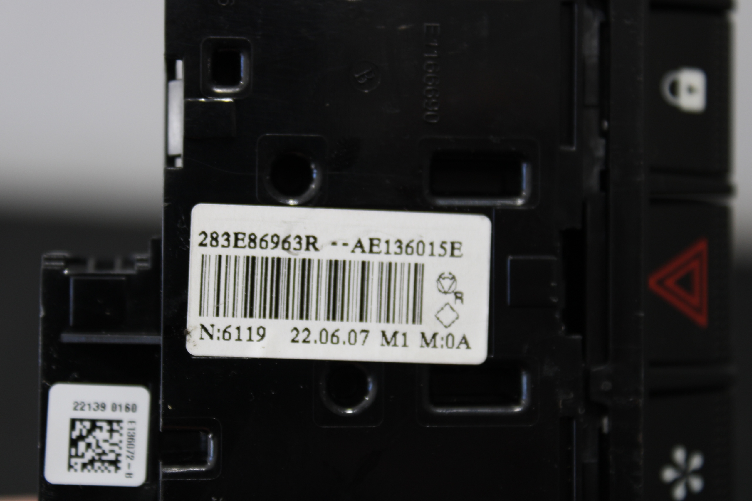 PANEL PÁČKY KONZOLI ARKANA 283E86963R