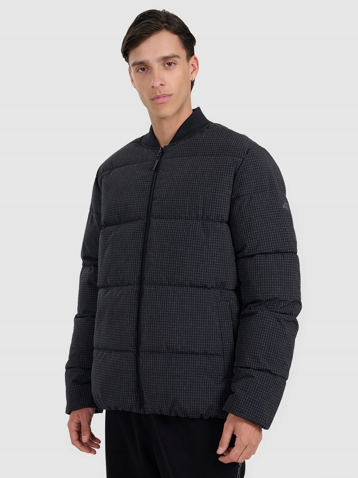 4F Pánská péřová bunda Černá L