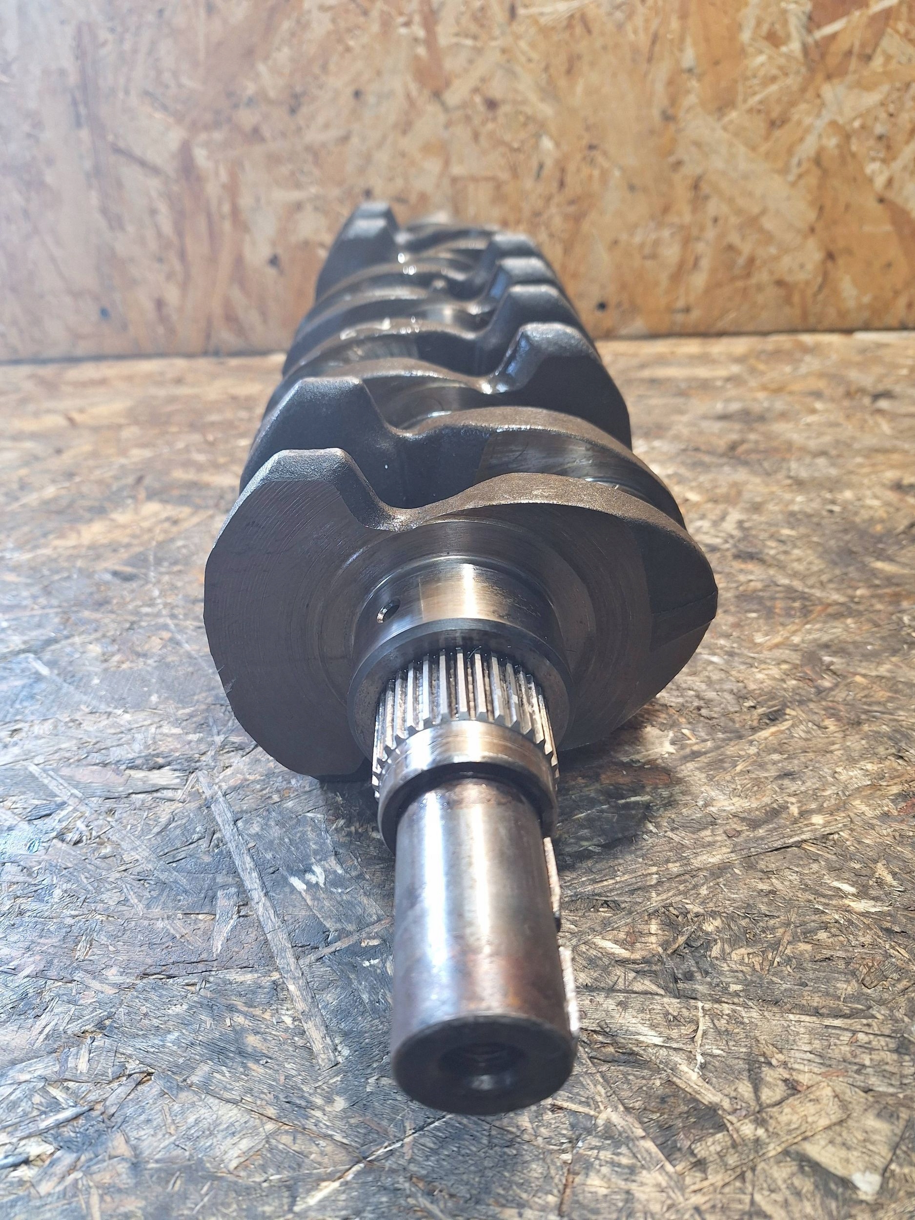 crank 3L TOYOTA HILUX V 88-91 2.8 D NOMINAL