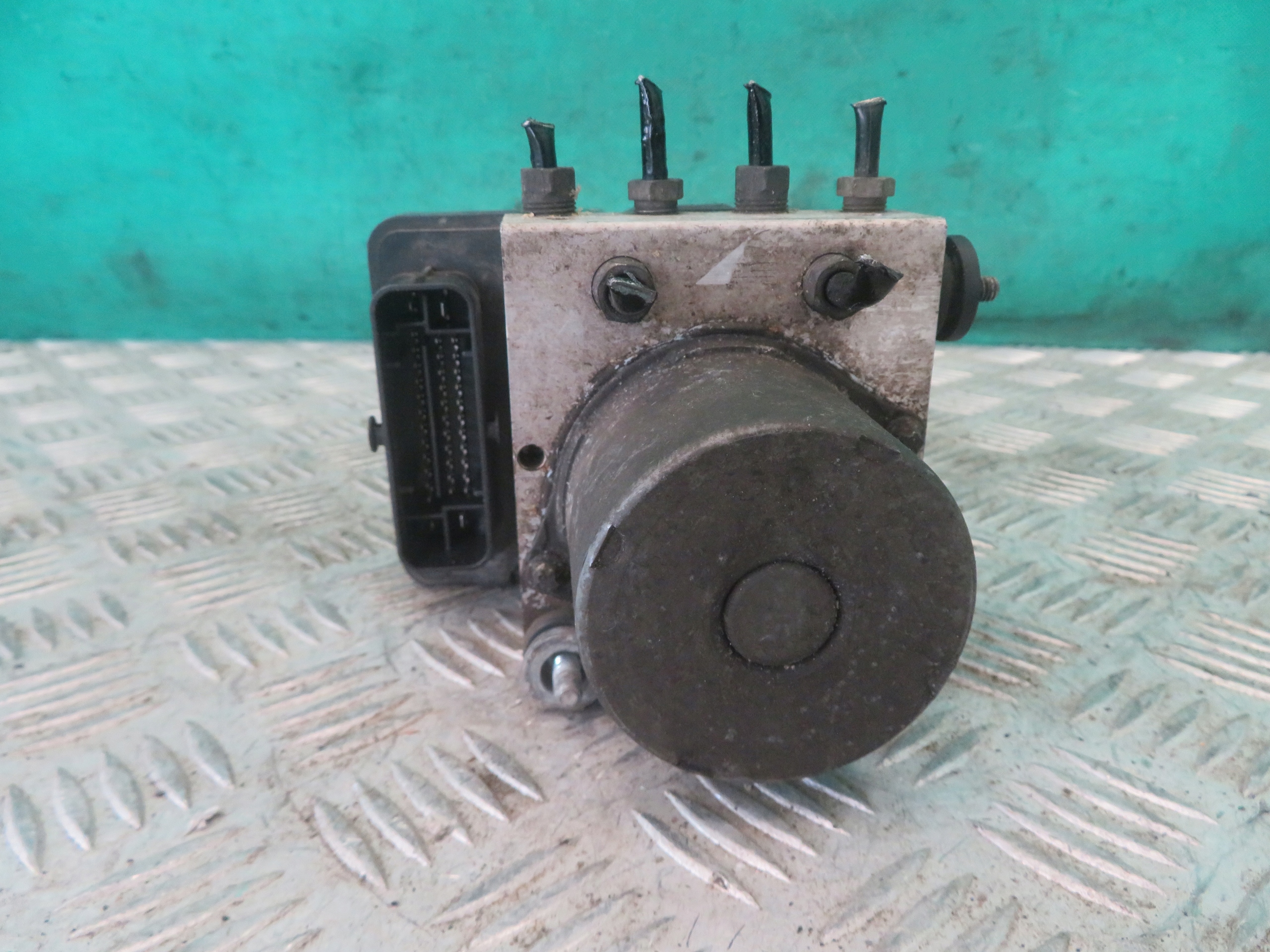 Pompa ABS IVECO DAILY 2.3 23R 0265290124 5802365325
