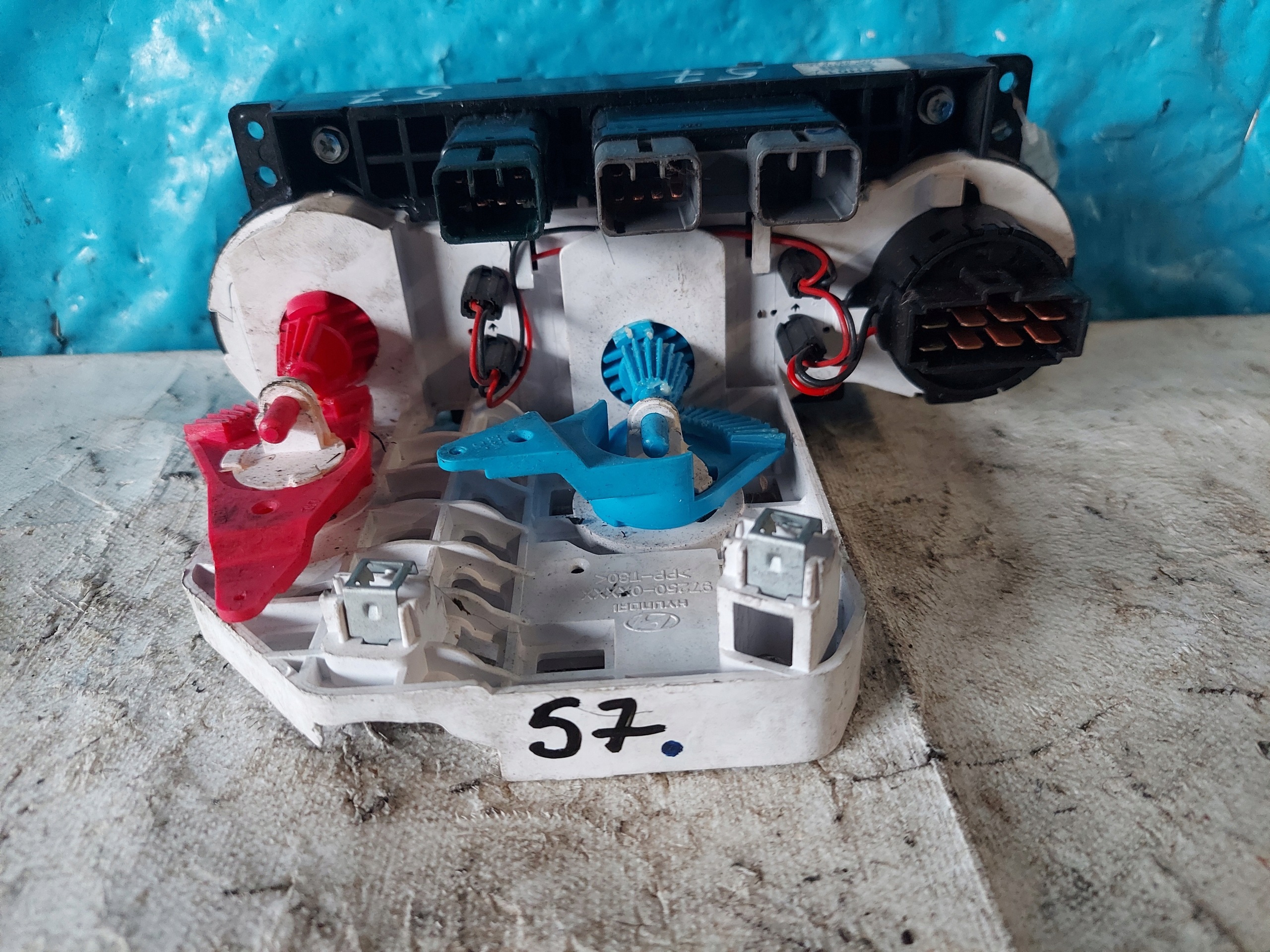 PANEL KLIMY HYUNDAI e 10 2013 R 97250CX1104X