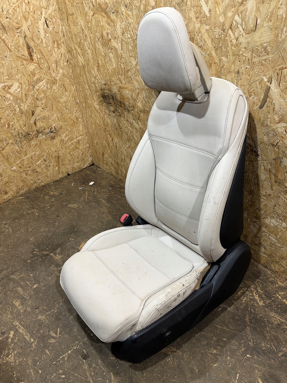 seat support front front left + airbag MERCEDES W206 1