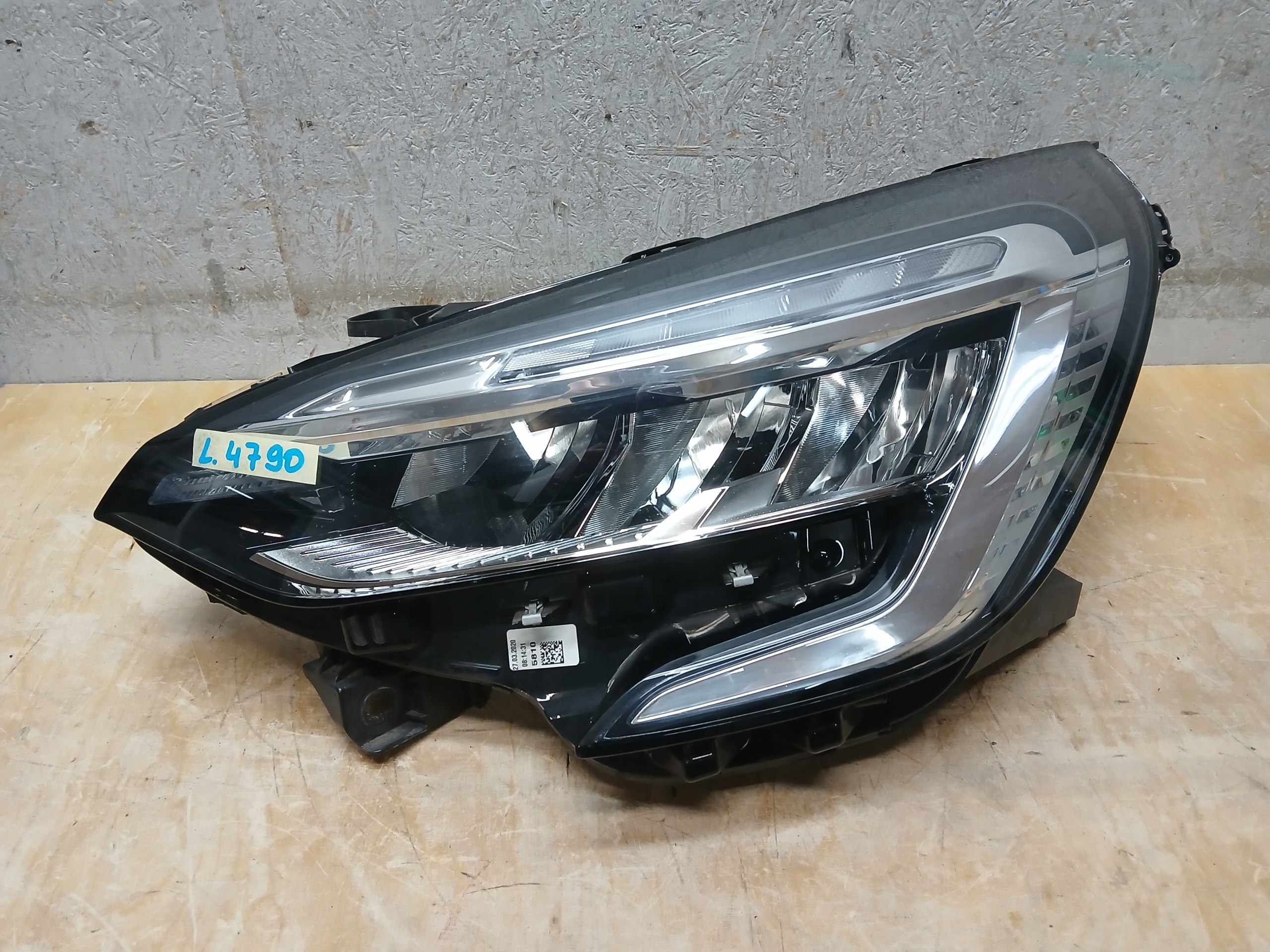 light front left RENAULT CLIO V 5 FULL LED 260604183R