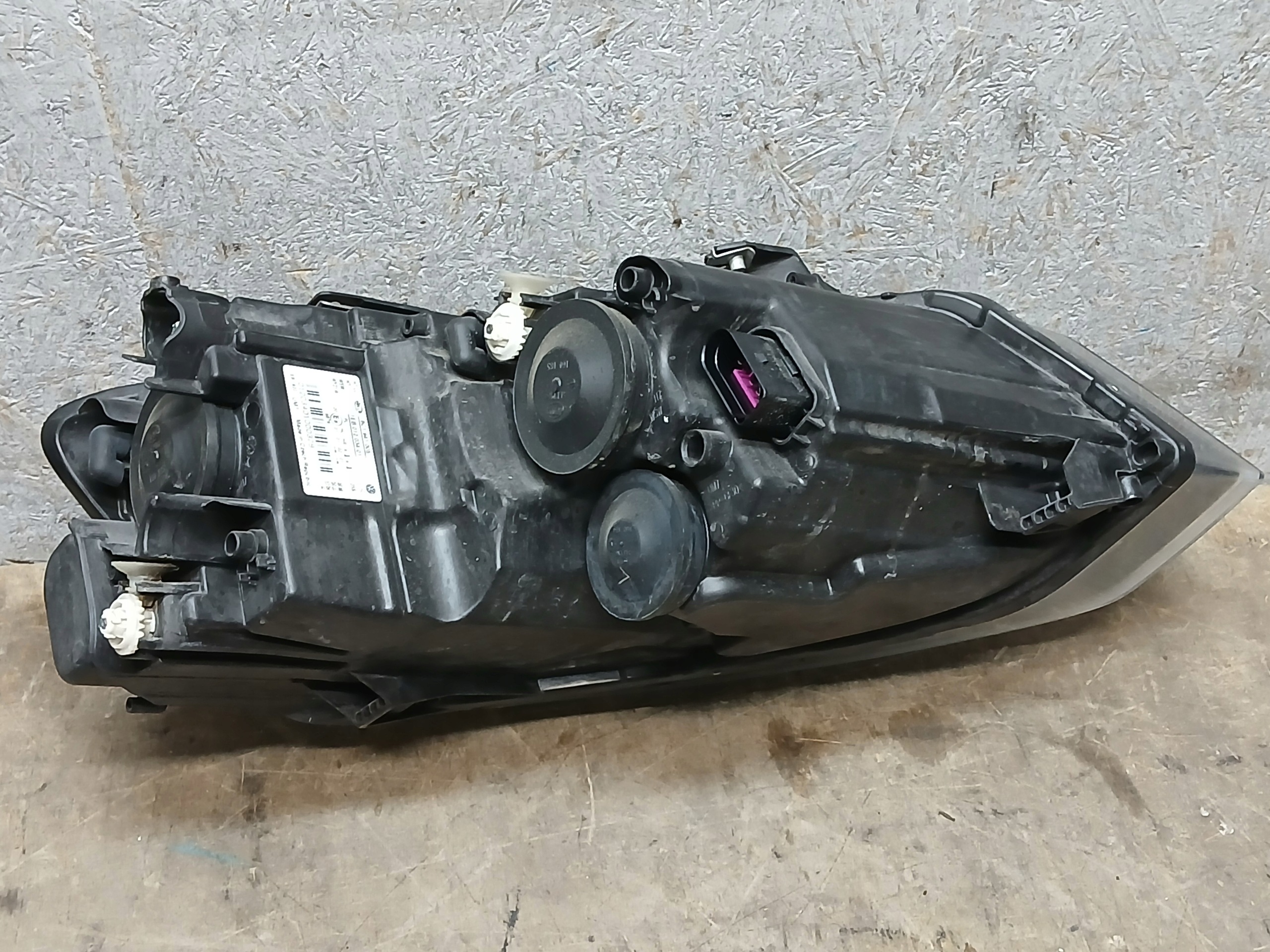 light front left VW POLO 6C 14-17 6C1941005