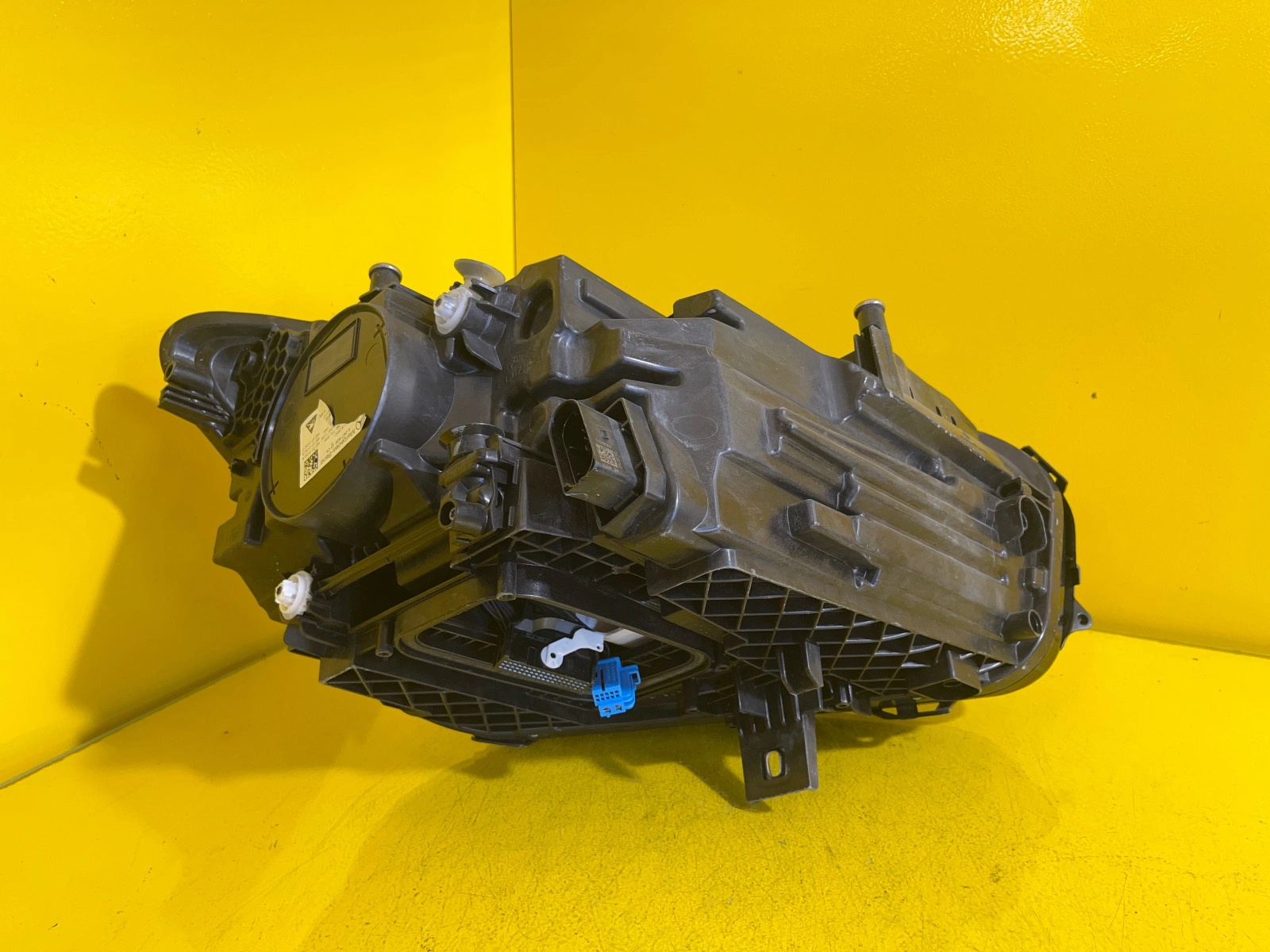 light left Mercedes B-Klasa W247 FULL LED MULTI A2479061304