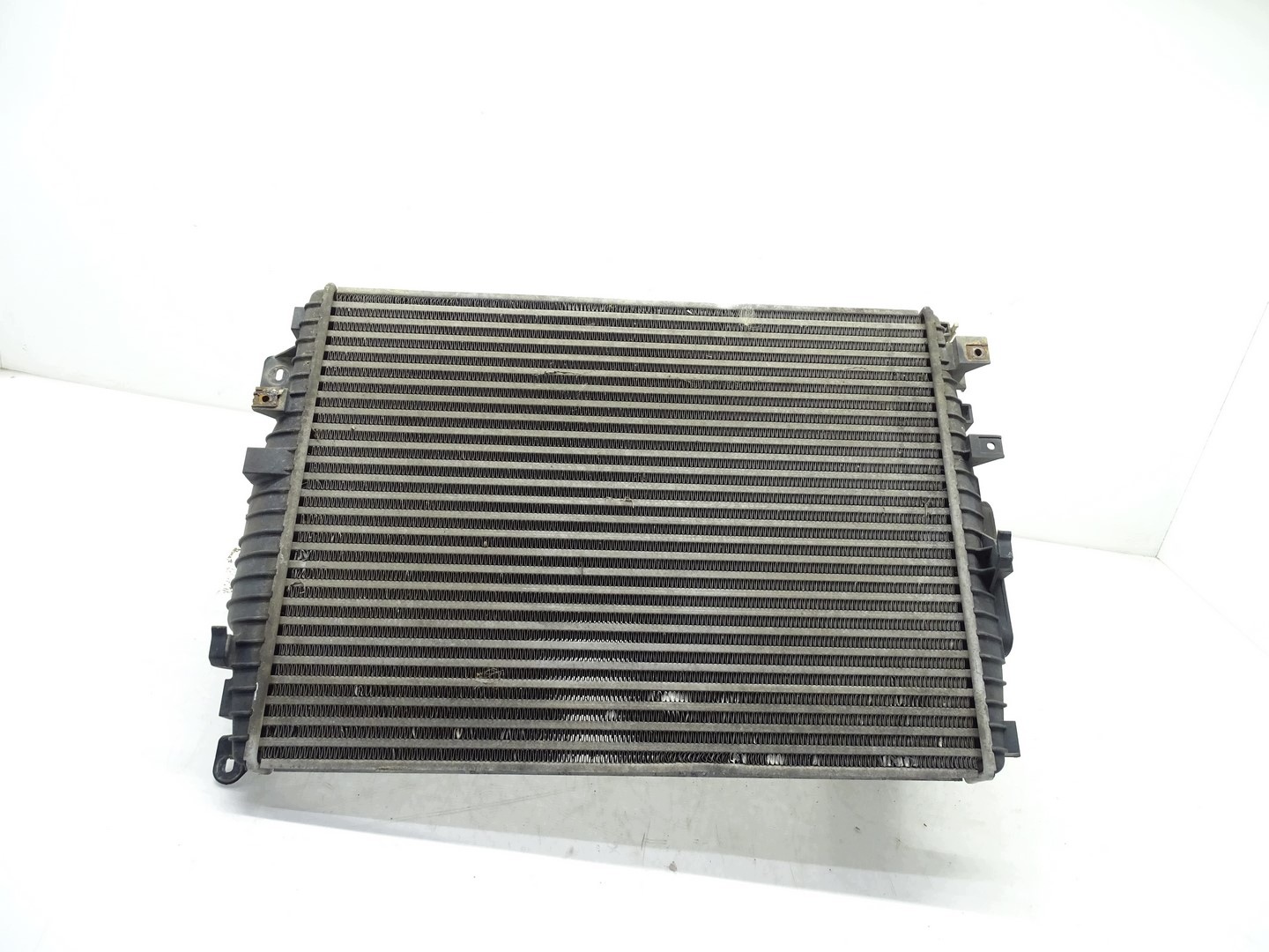 hűtő levegő intercooler JAGUAR XJ X351 3.0D