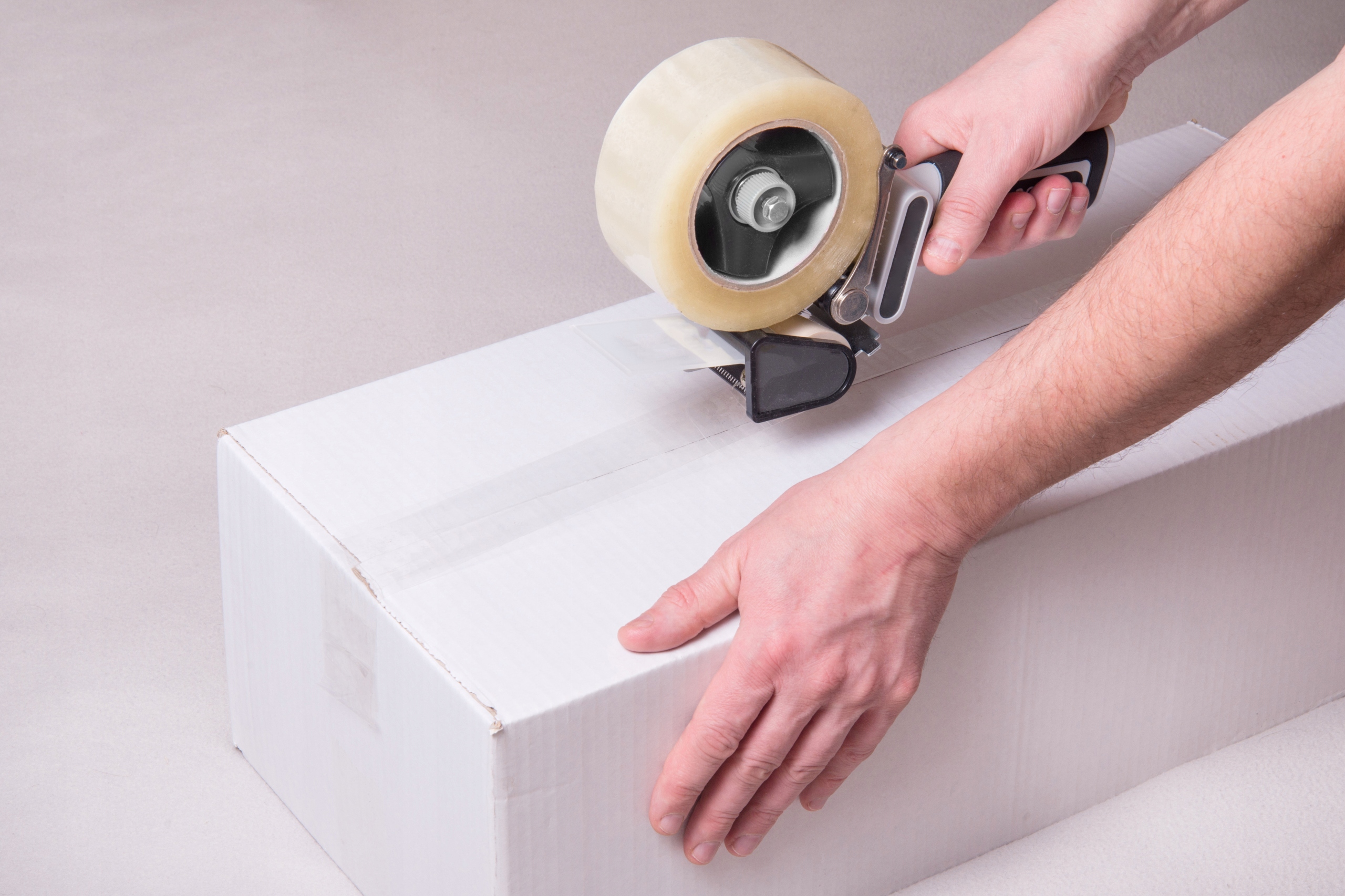 TAŚMA PAKOWA KLEJĄCA 48/50 TRANSPARENTNA 1 SZTUKA Szerokość 48 mm