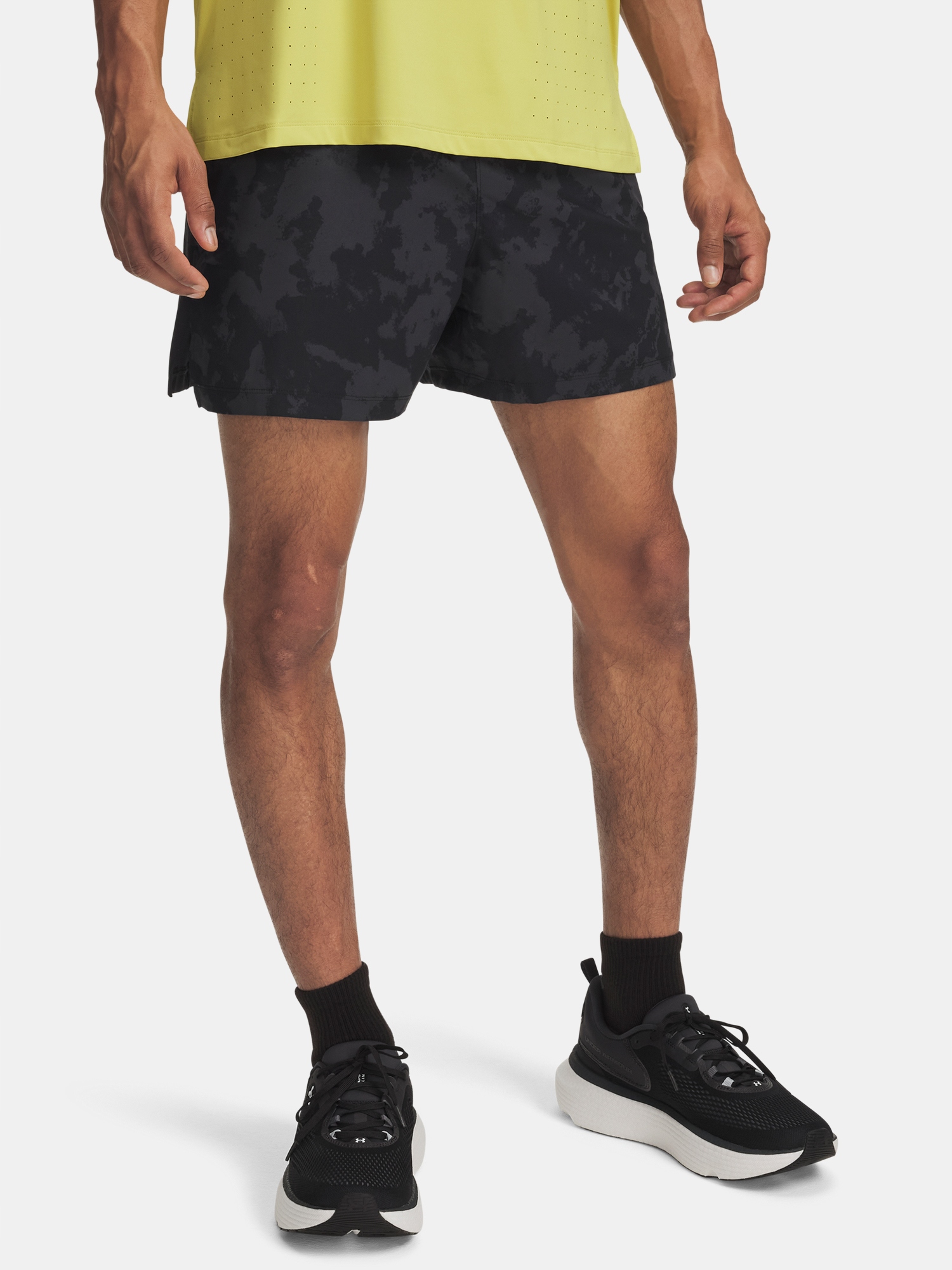 Pánské kraťasy Under Armour Launch Pro 7in Prtd Short-GRY vel. XL