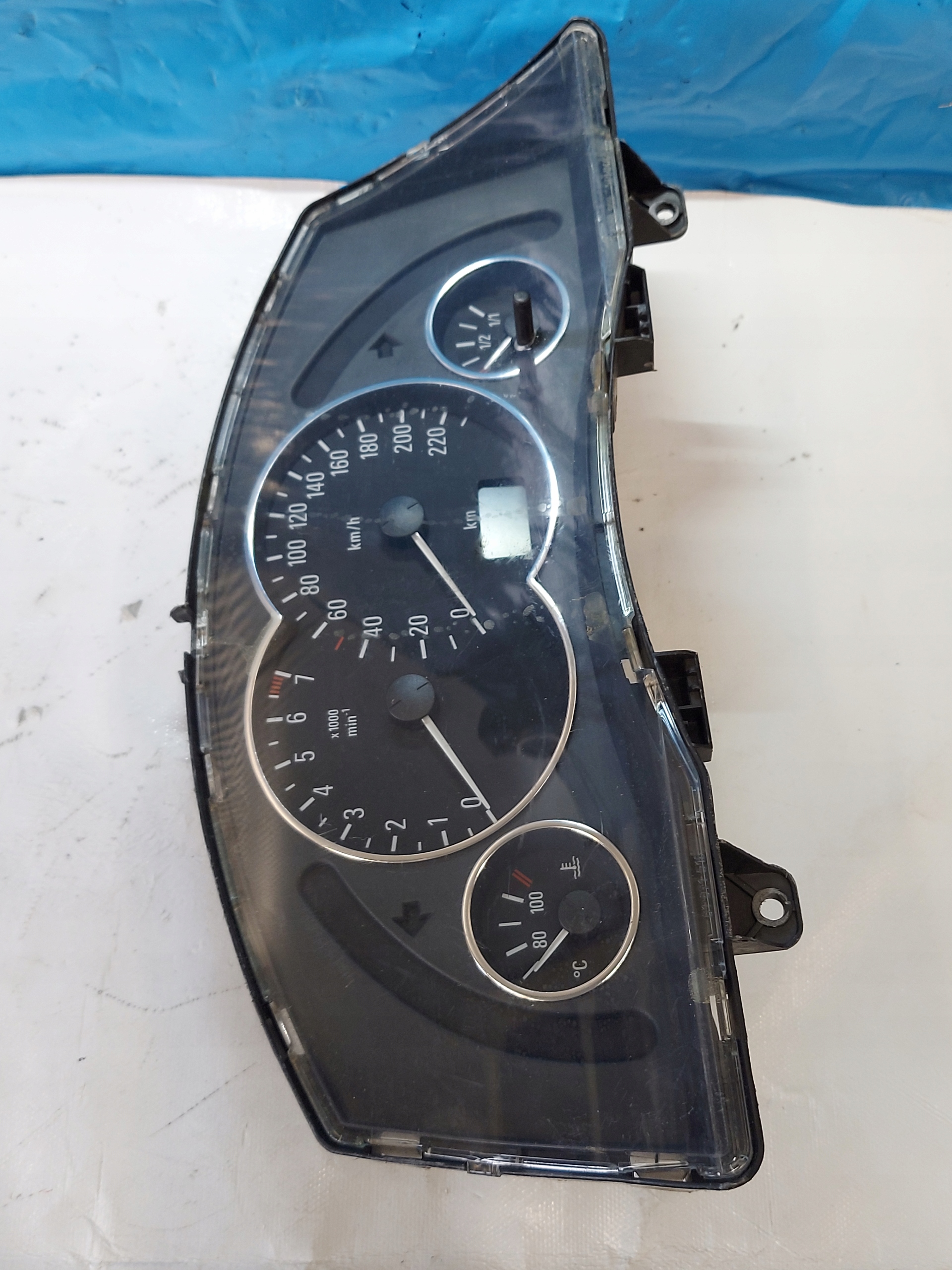 dials clock OPEL MERIVA 1.8 B 13140266MP