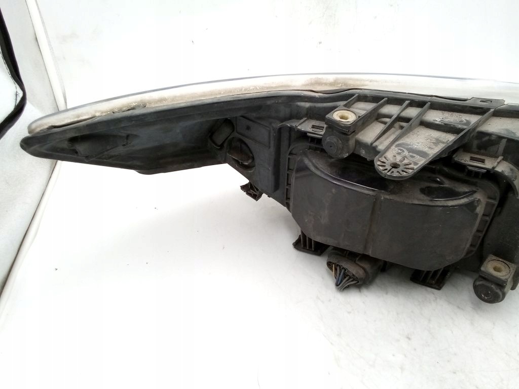 Ford Mondeo MK4 IV 4 light left front front 7S71-13101-AN EU