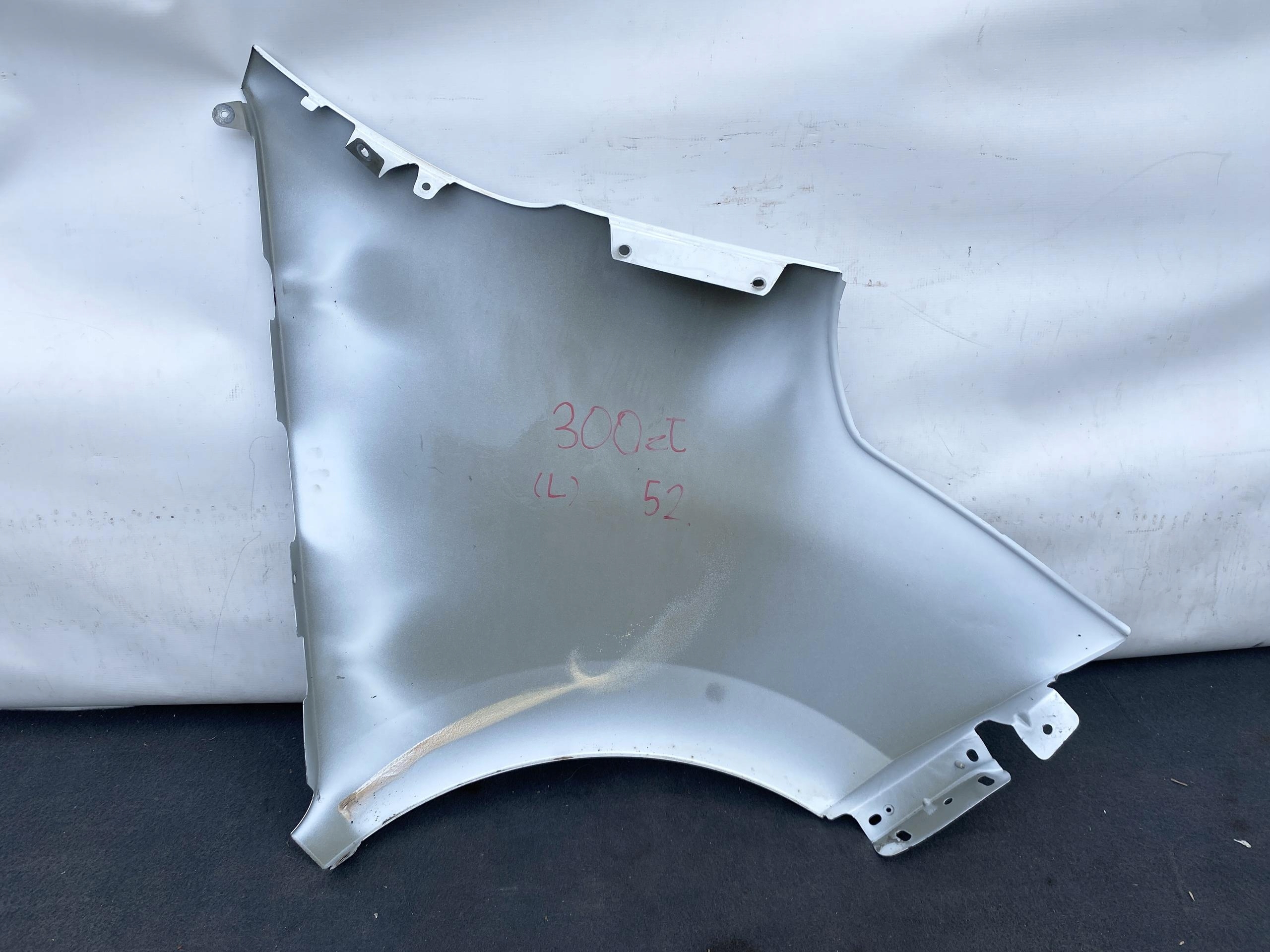 RENAULT MASTER 3 10- fender front front left BIALY 631010504R