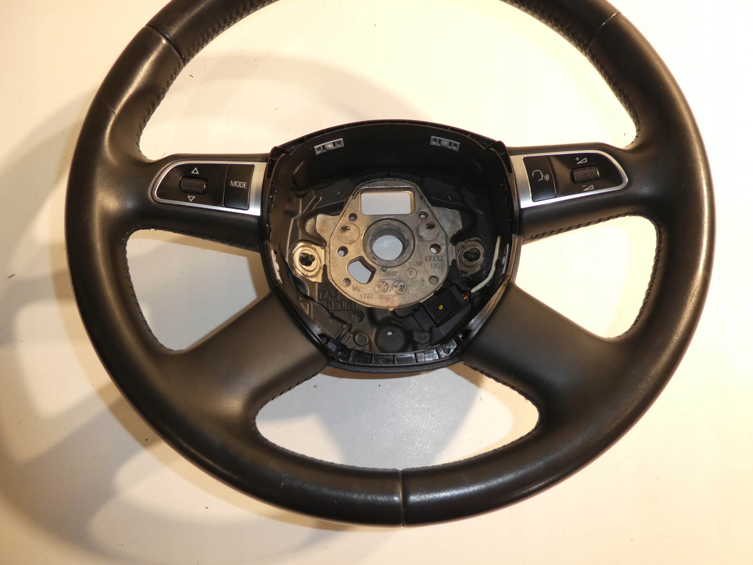 AUDI 4F0 A4 A6 lenkrad SKORZANA MULTIFUNKCJA