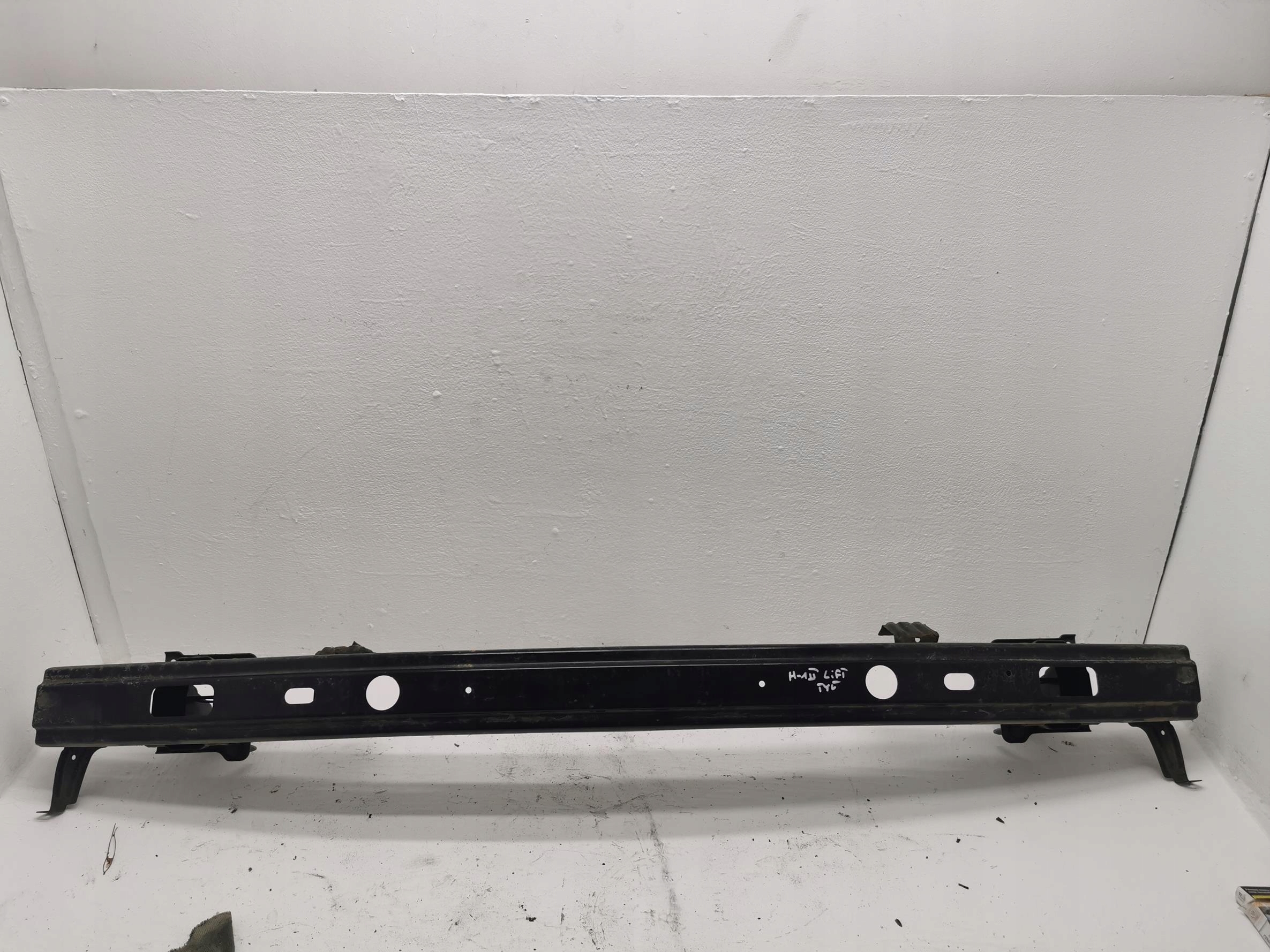 bumper support rear part HYUNDAI H-1 II LIFT 15-23