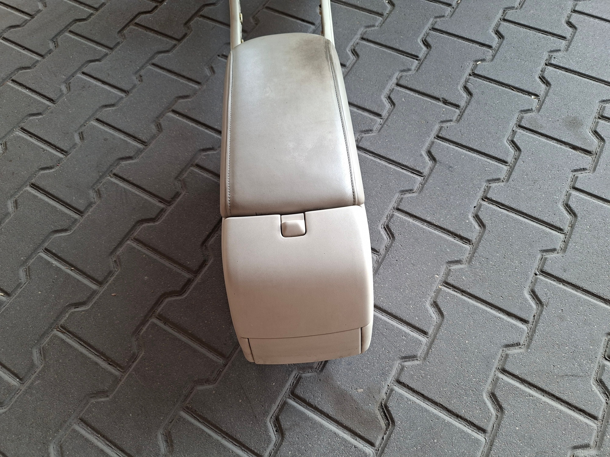 armrest TUNEL central passenger compartment LEXUS SC II 430 SC430