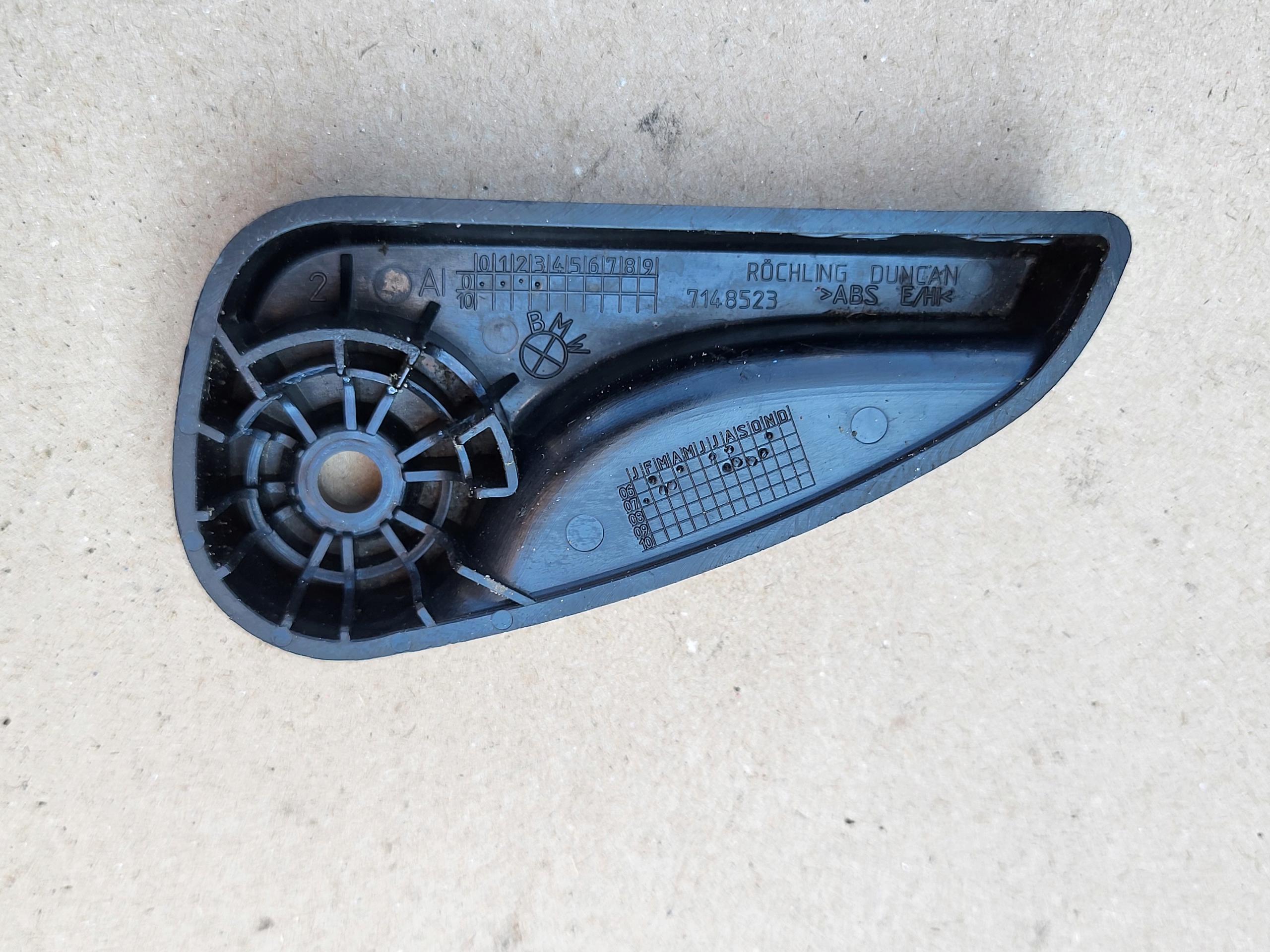 handle bracket of the opening bonnets BMW X5 E70 X6 E71 7148523 OE EU