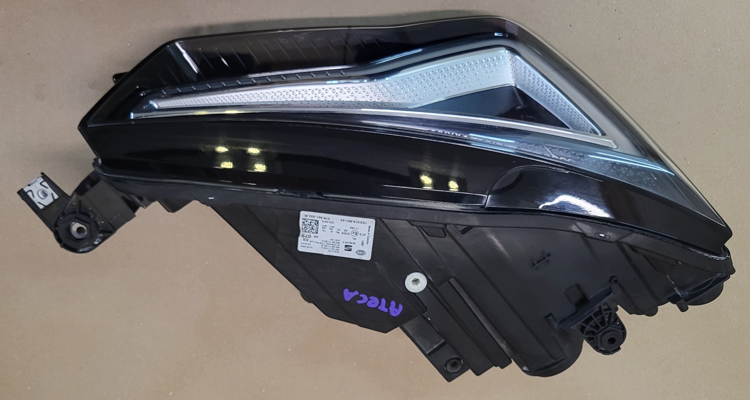 REFLEKTOR light right front FULL LED SEAT ATECA LIFT OE EUROPA