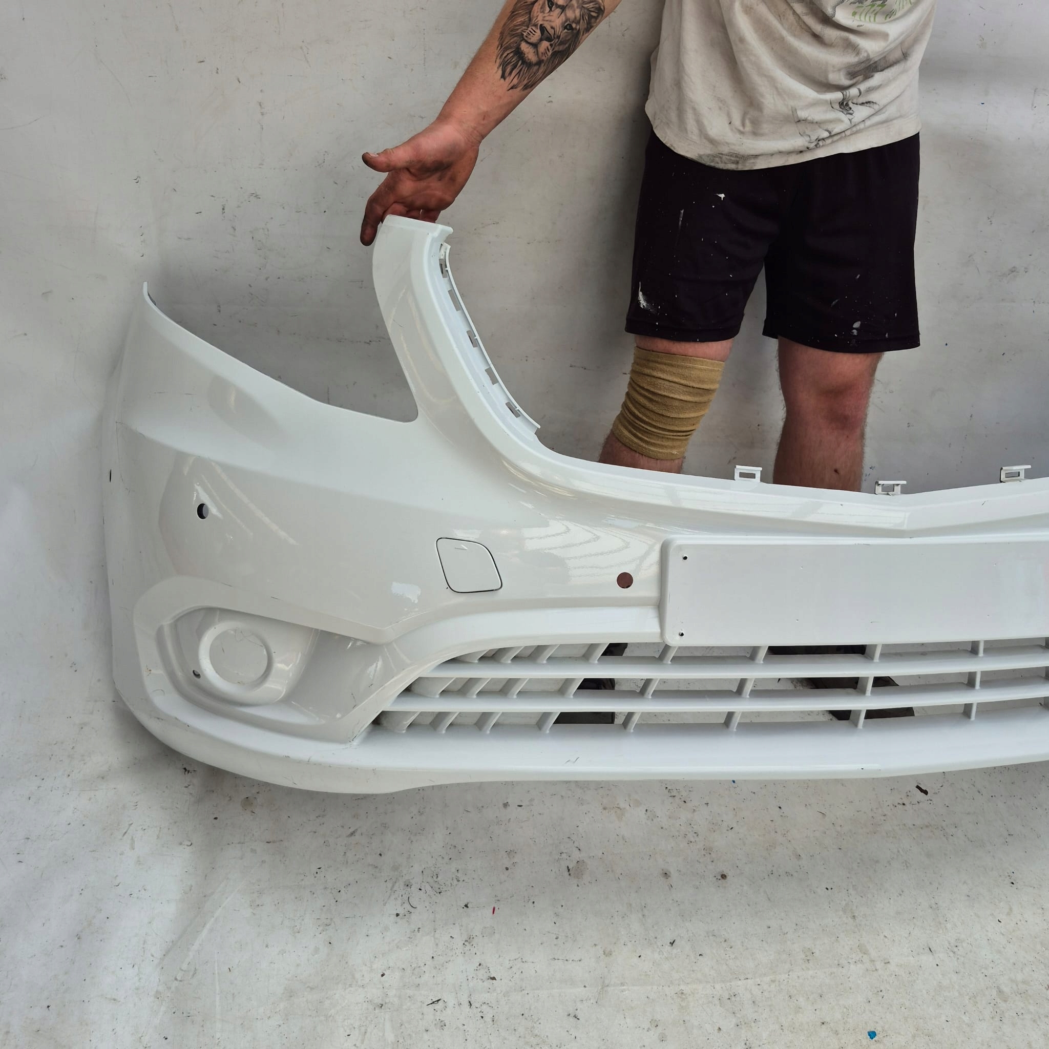 MERCEDES VITO W447 ELECTRIC bumper front front PDC A4478850825