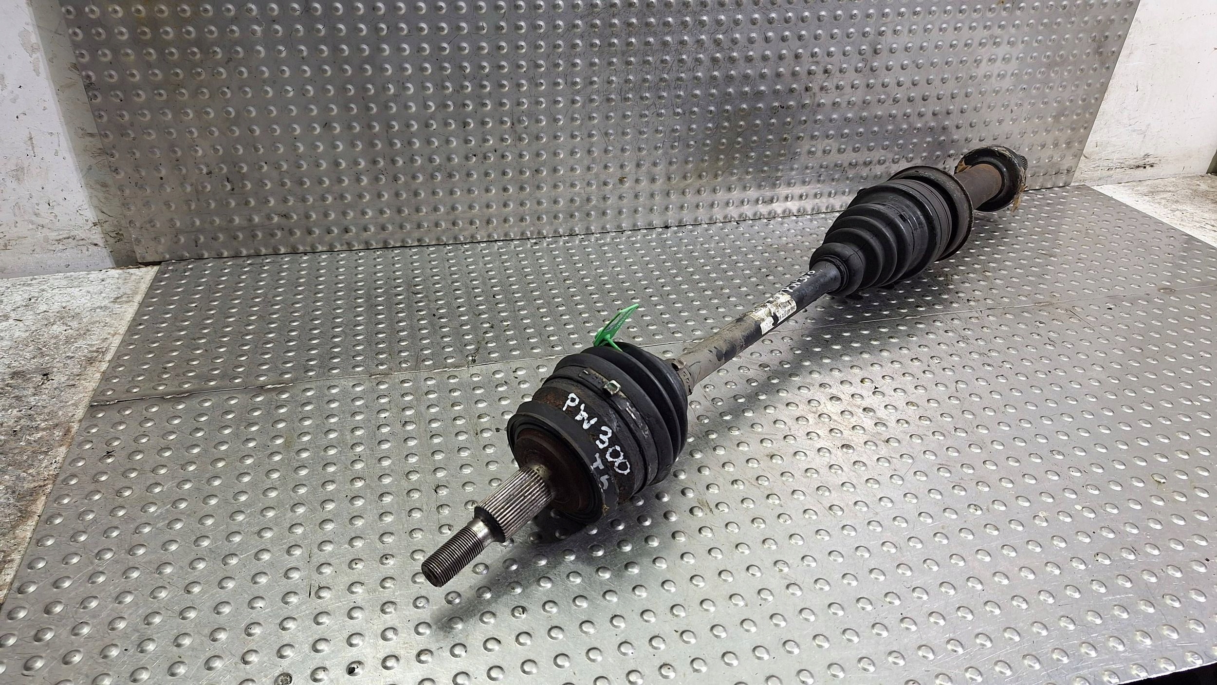 semi-axis right front 7H0407272BC VW TRANSPORTER T5 2.5 TDI