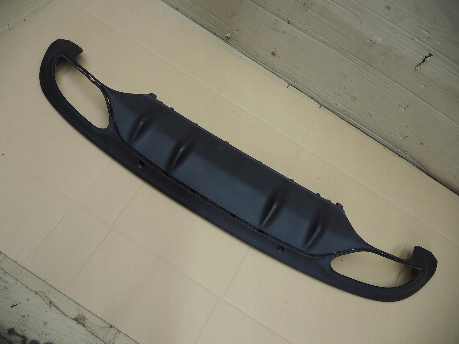 2058855703 - MERCEDES C Class 205 W205 задній дифузор AMG