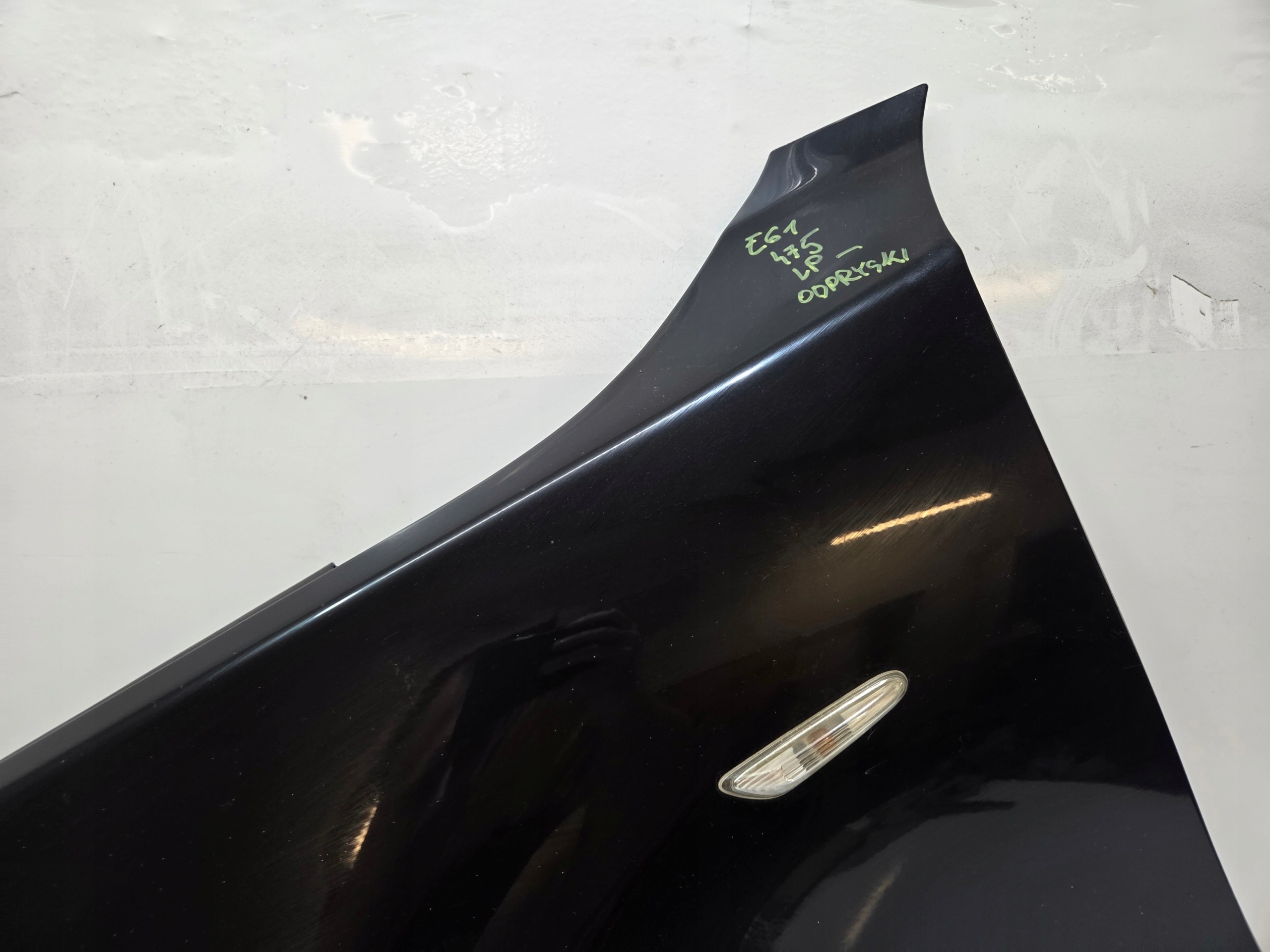 parafango sinistra anteriore BMW E60 E61 BLACK SAPPHIRE