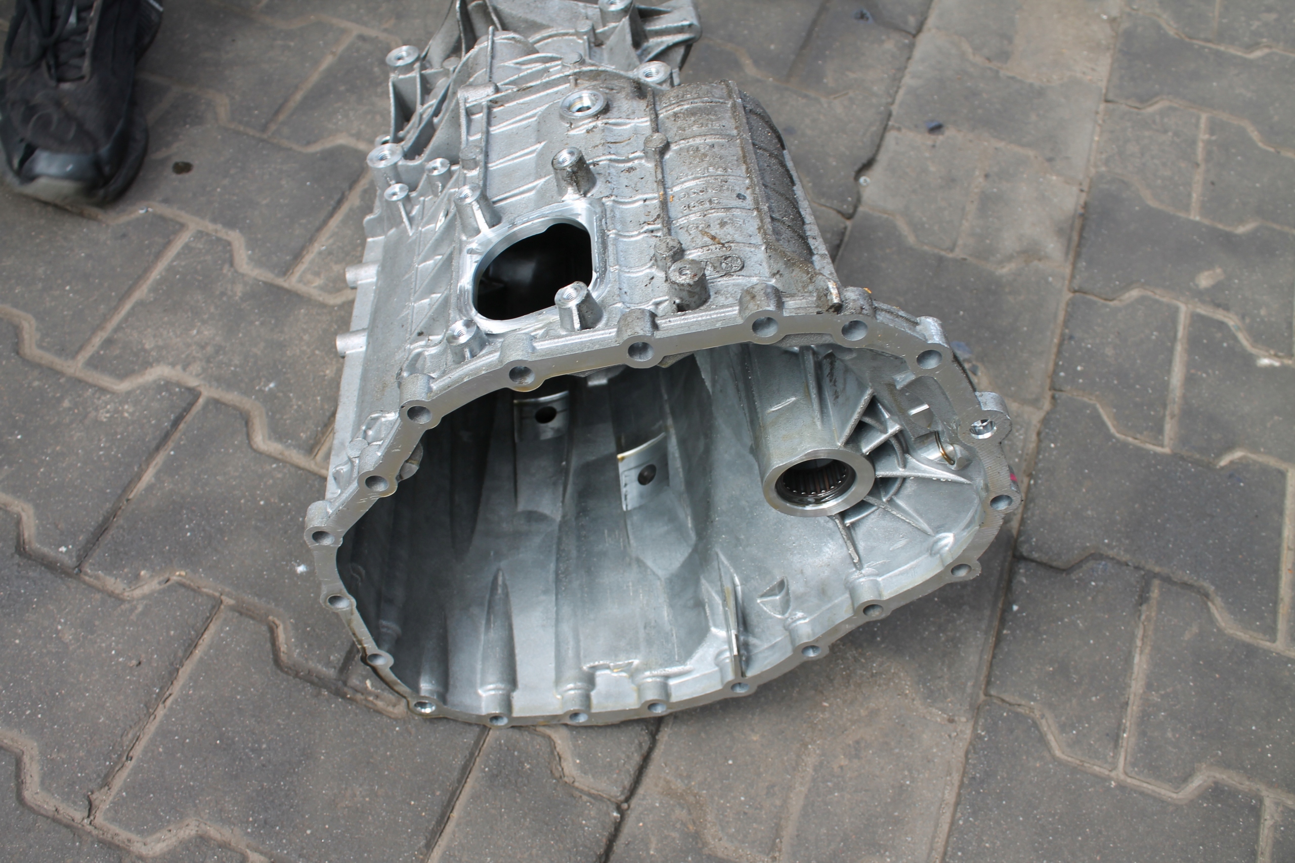 Gehäuse Getriebe getriebe AUDI SJP 0CJ301383B