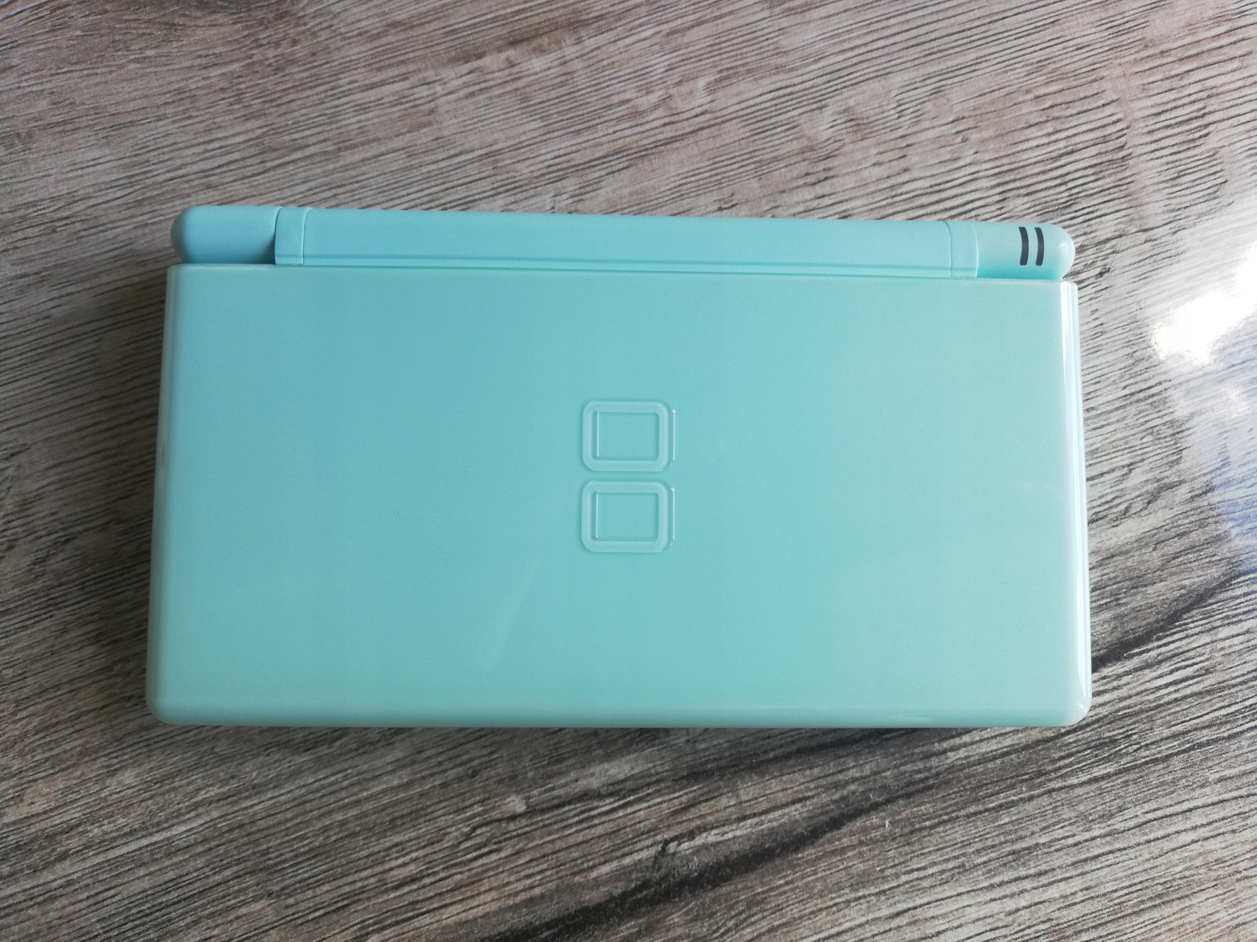 Konsola Nintendo DS Lite