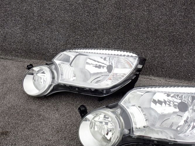 SKODA YETI 09-13 reflektor left light left 5L1941017