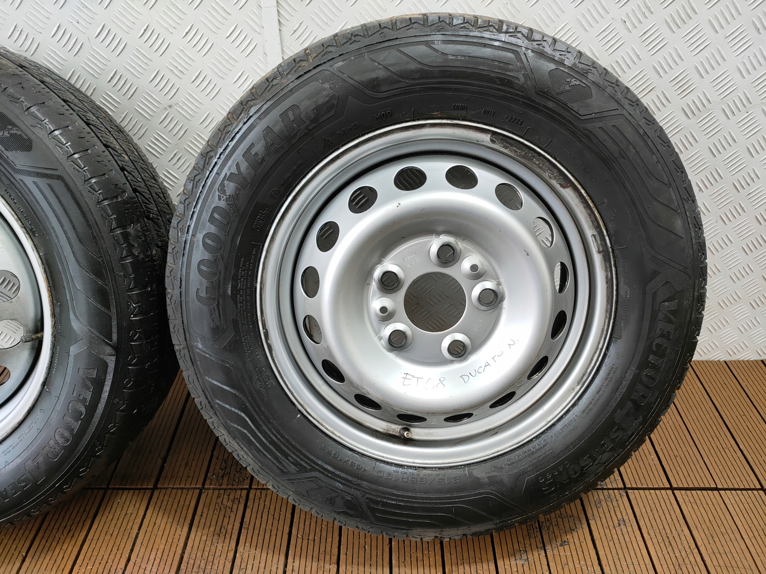 DUCATO JUMPER LIFT 19-25 Reifen Räder CALOROCZNE felgen 16 5x130 215/65R16C 2024r.