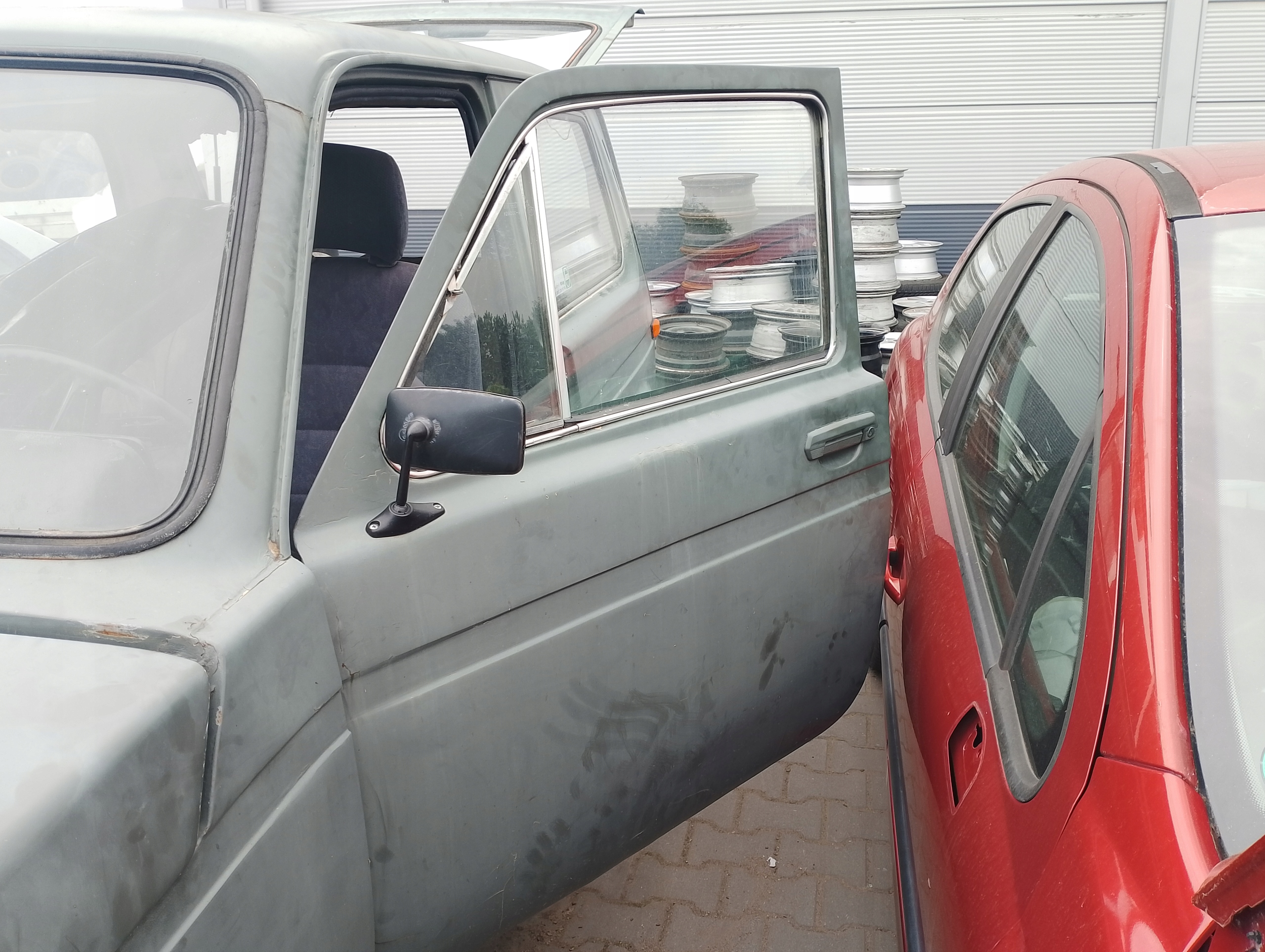 DRZWI LEWY PRZÓD ŁADA NIVA 2121