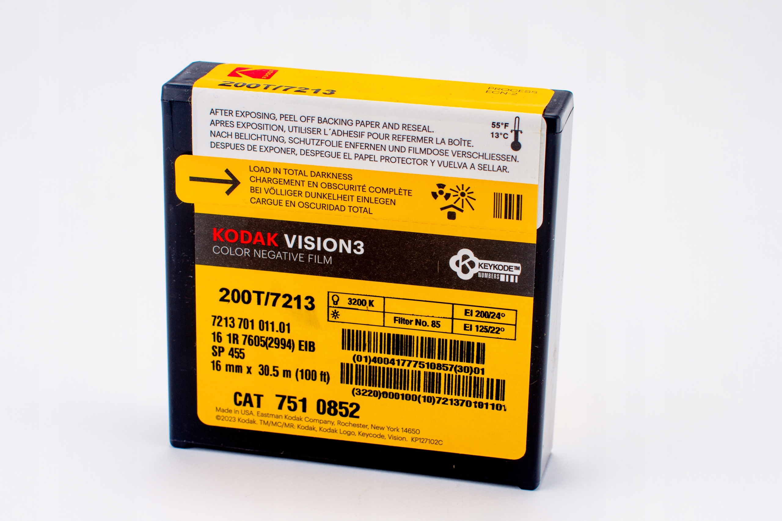 Film pro kameru 16 mm Kodak Vison 3 7213 200T Ahu barevný negativní ECN-2