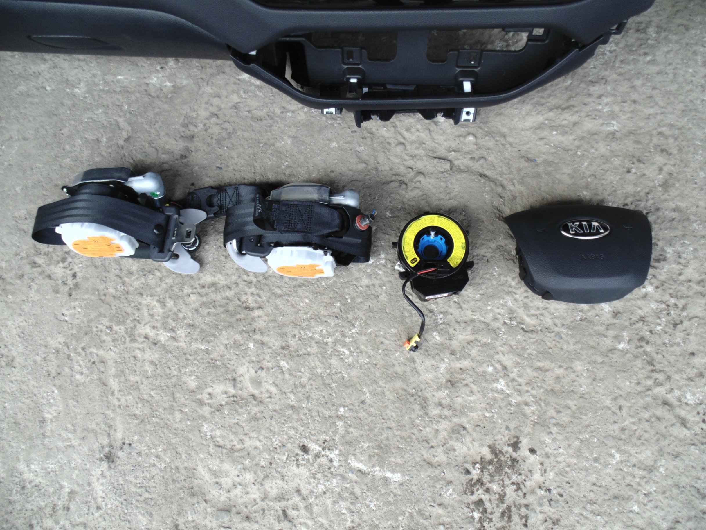 dashboard console airbag KIA RIO IV LIFT 2015R. ANGLIK