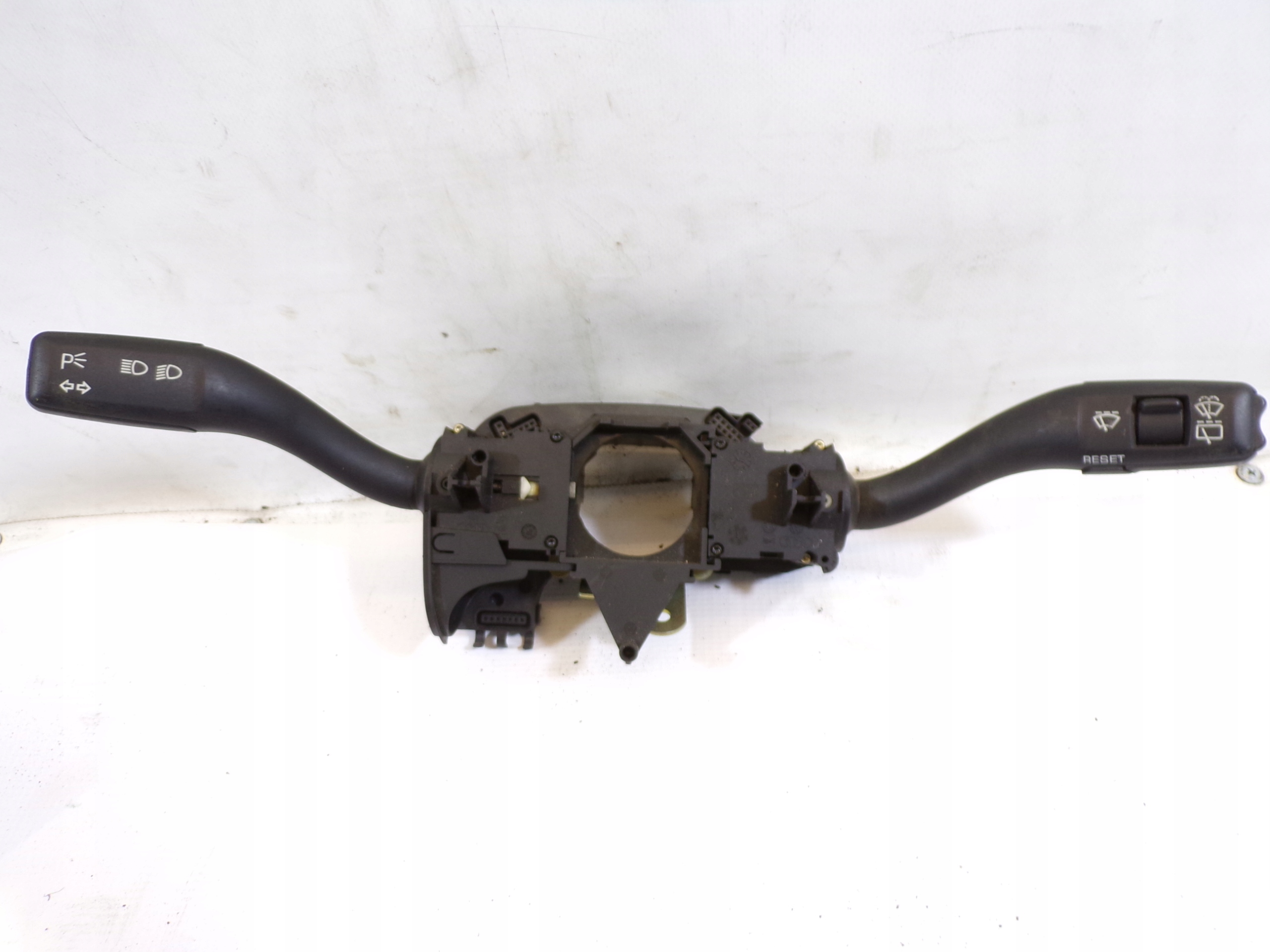 rucice volana PORSCHE CAYENNE 7L 7L5933549D