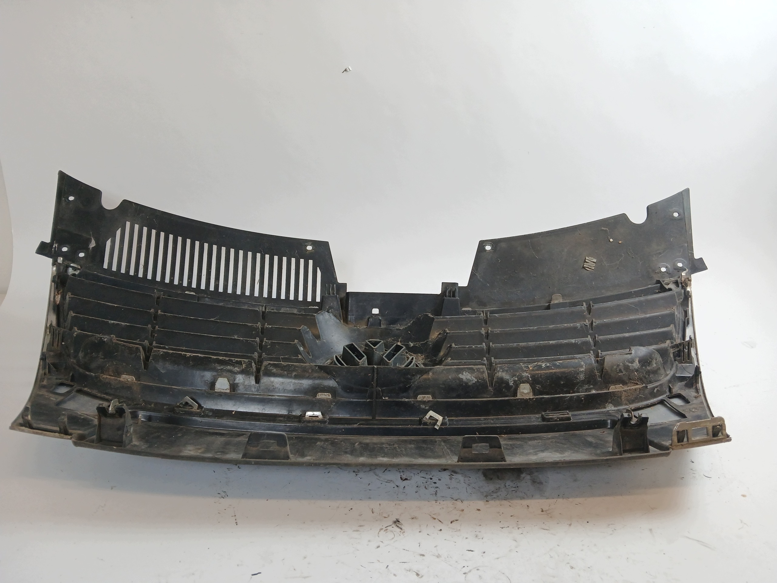 VW PASSAT B6 grille masque radiateur 3C0853551AD