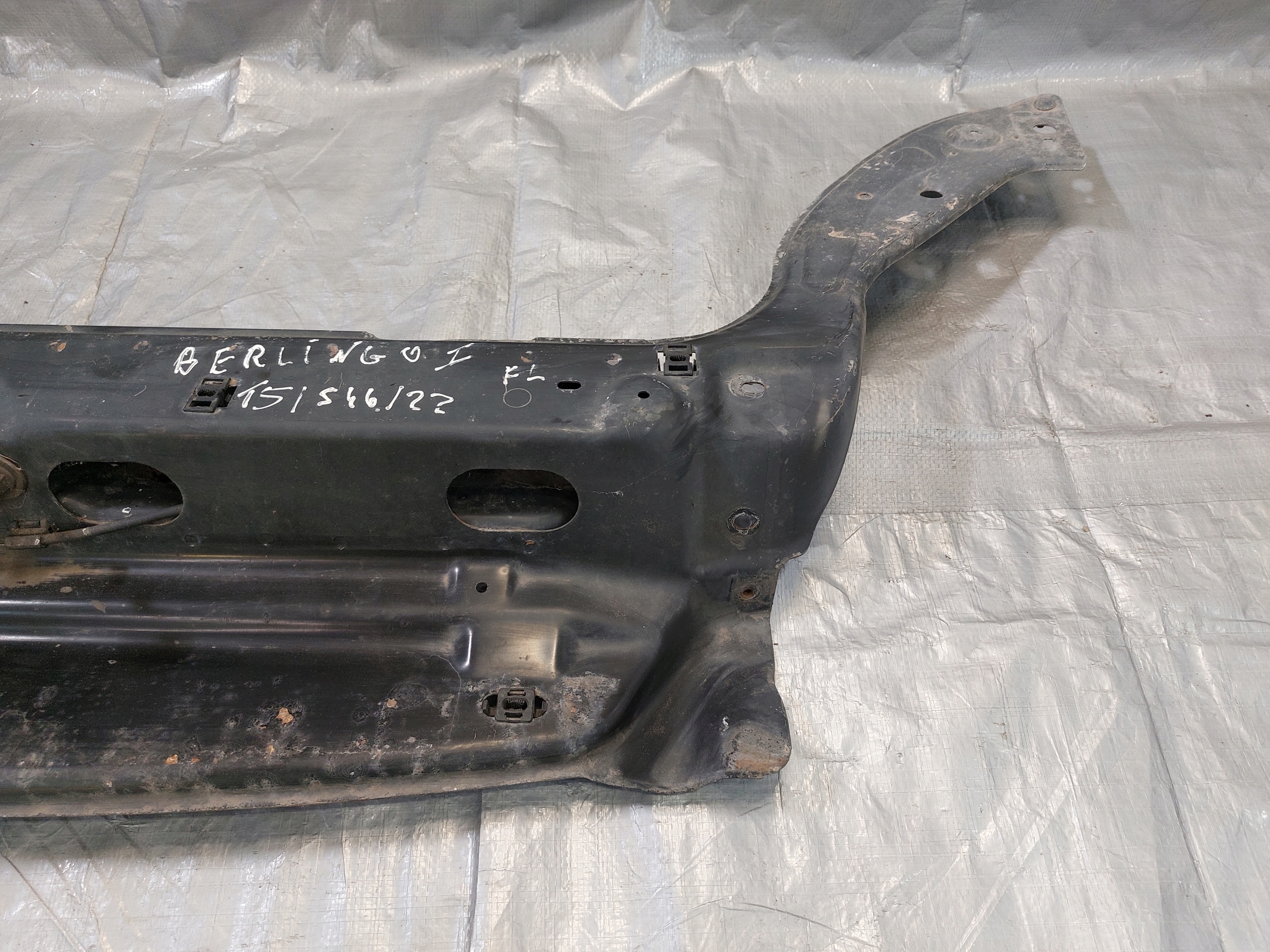 support panel for radiators pillar upper CITROEN BERLINGO and