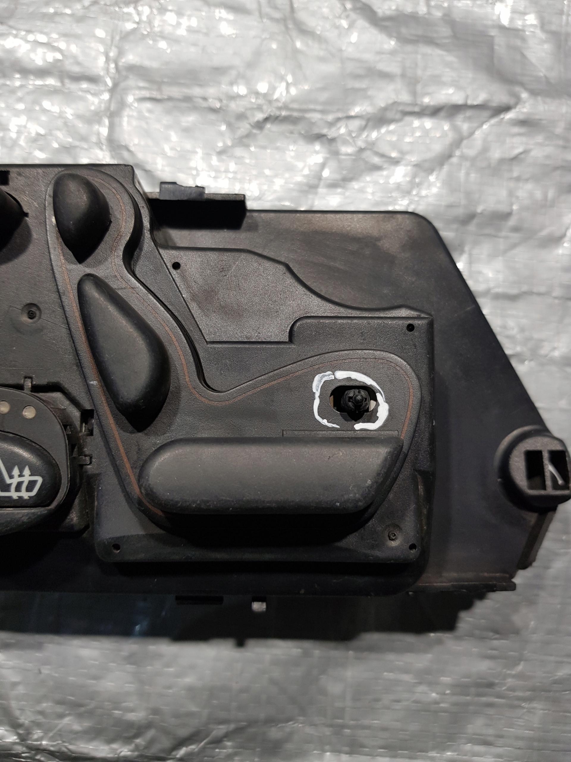 PANEL control seat left MERCEDES S W220