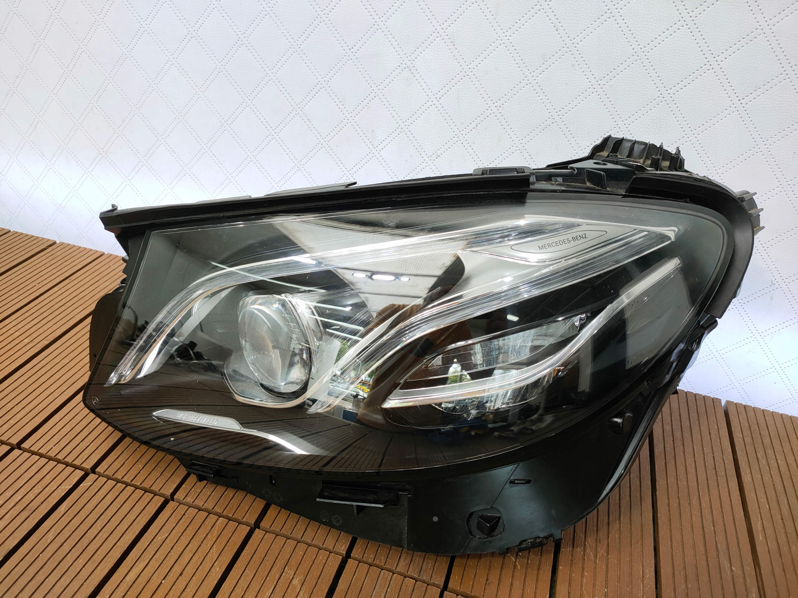 MERCEDES E-KLASA W213 16-21 light front left A2139069508 MULTIBEAM EU