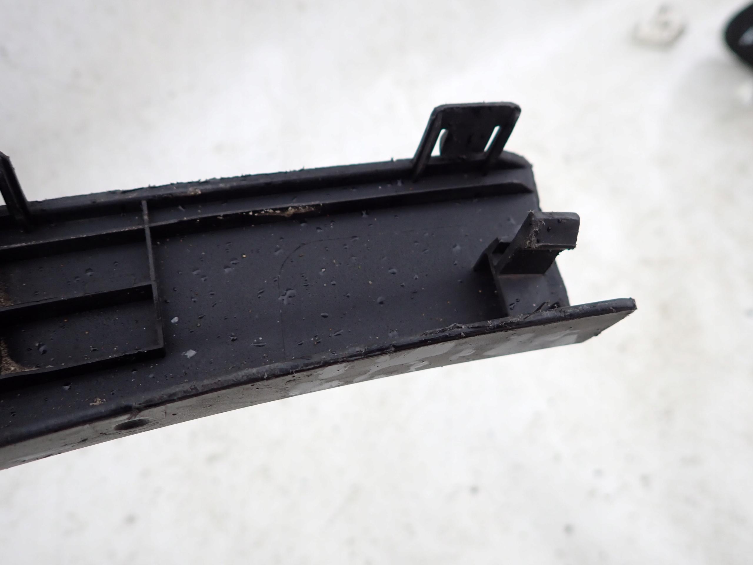 SUZUKI VITARA II 2 15- moulding cap right rear part