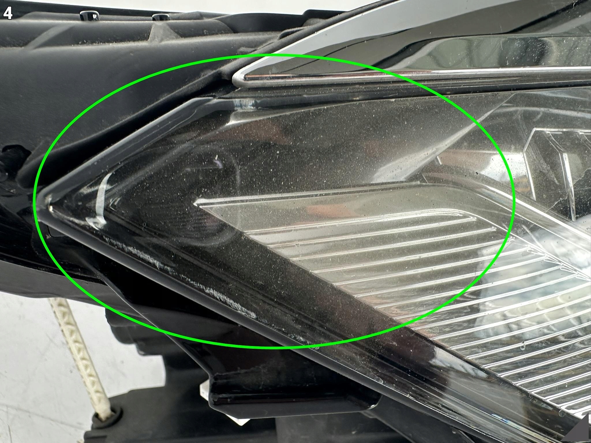 VW TOUAREG 3 III 760 761 CR7 18- light FULL LED right front EUROPA*036B*