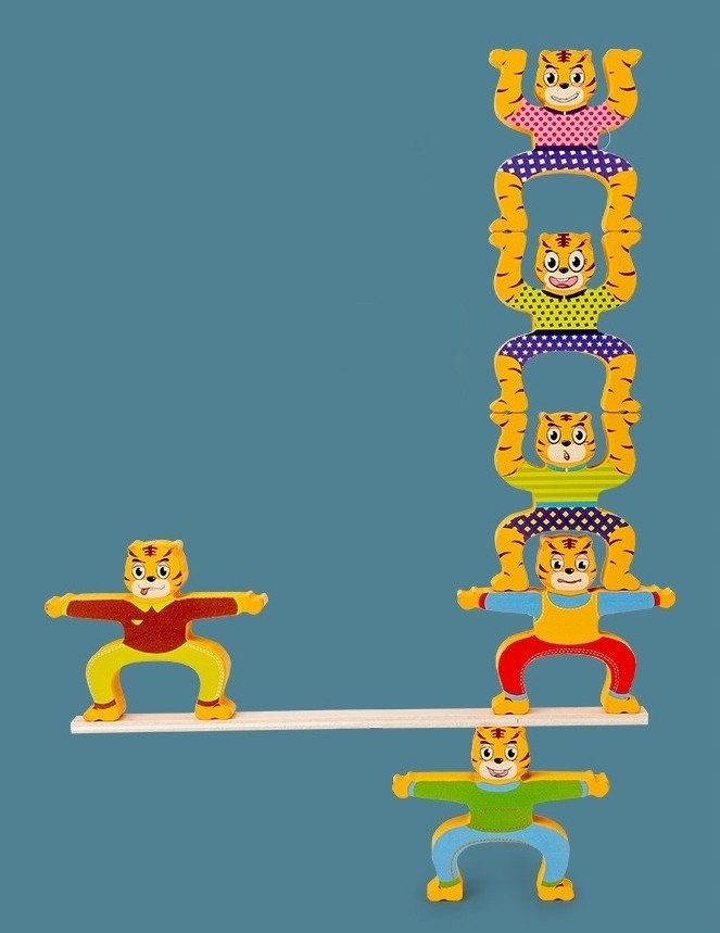 GRA ZRĘCZNOŚCIOWA WIEŻA KLOCKI MONTESSORI TYGRYSKI Wysokość produktu 14.5 cm