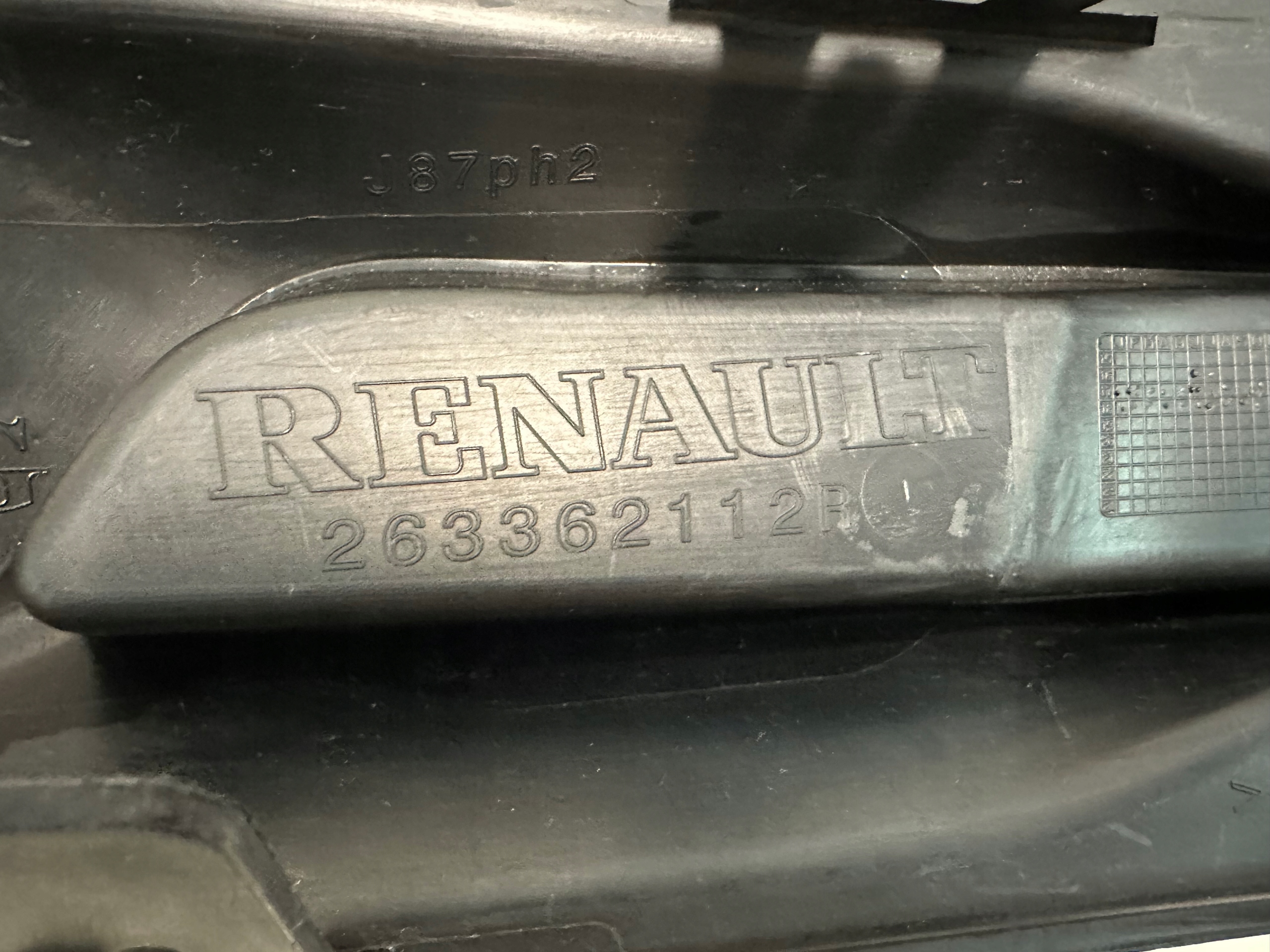 RENAULT CAPTUR GRIGLIA COPRI PARAURTI 263362112R