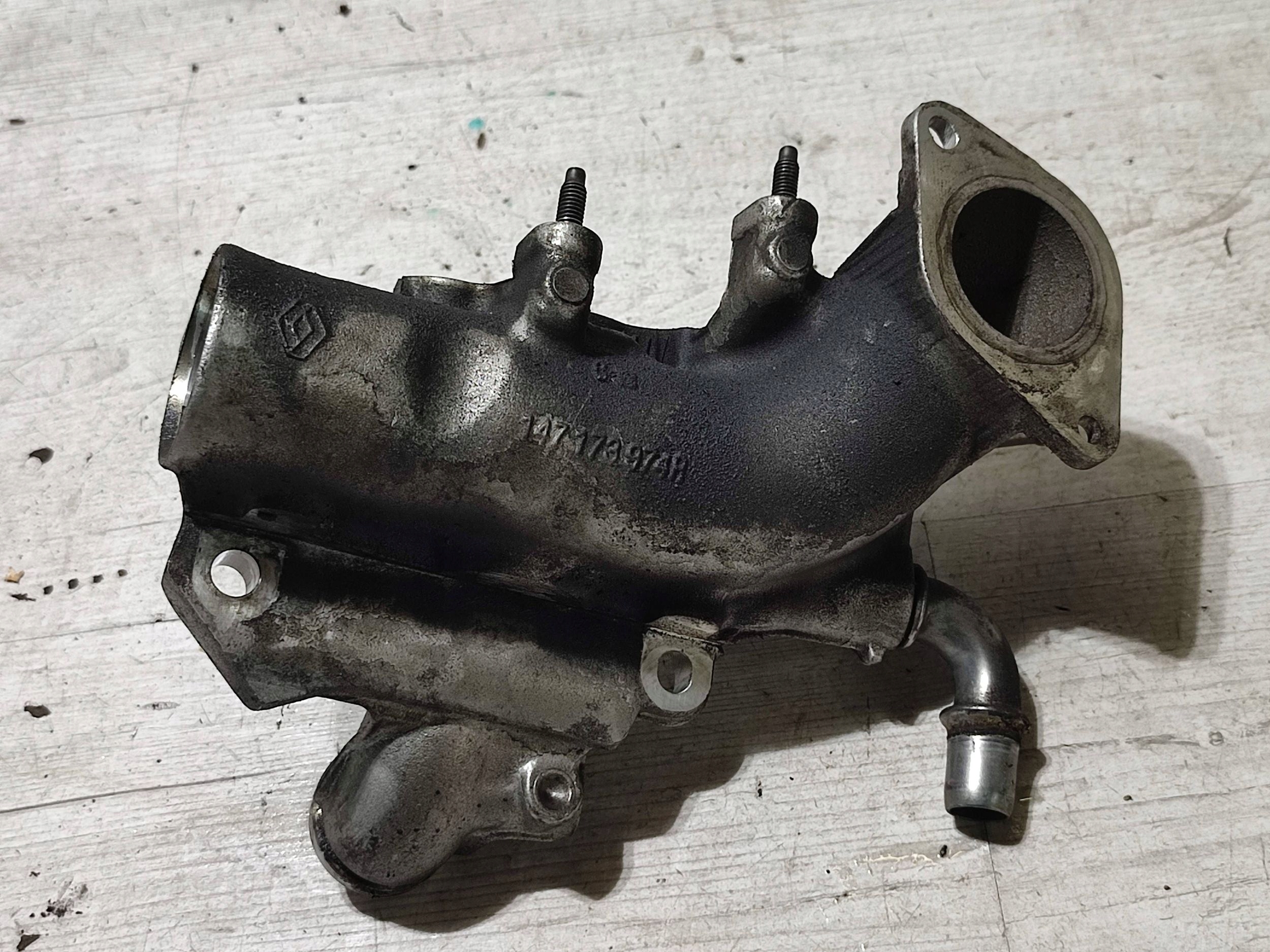 Mercedes-Benz GLA W156 2015 intake manifold