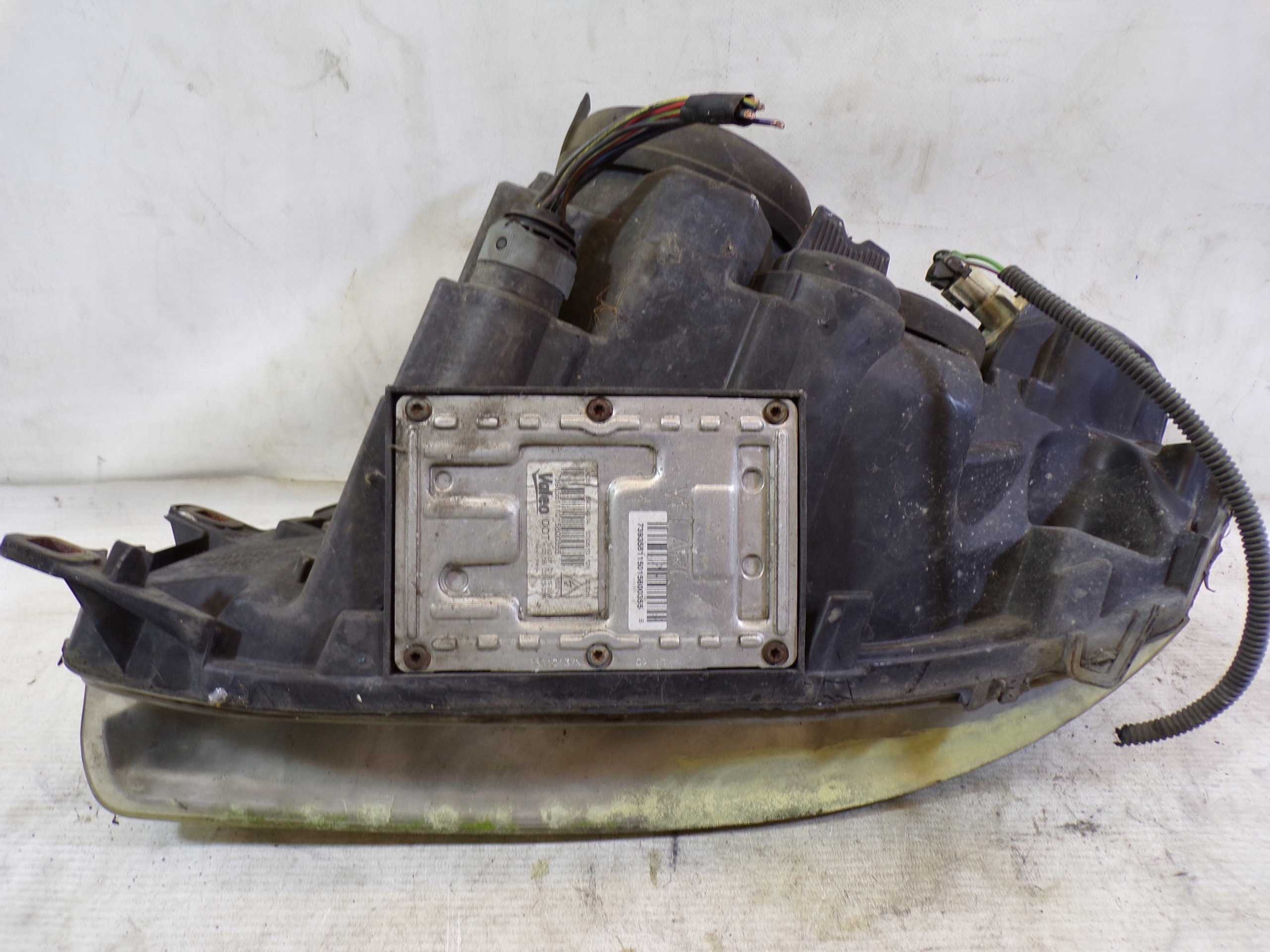 light front front right ALFA ROMEO 166 LIFT XENON (1)