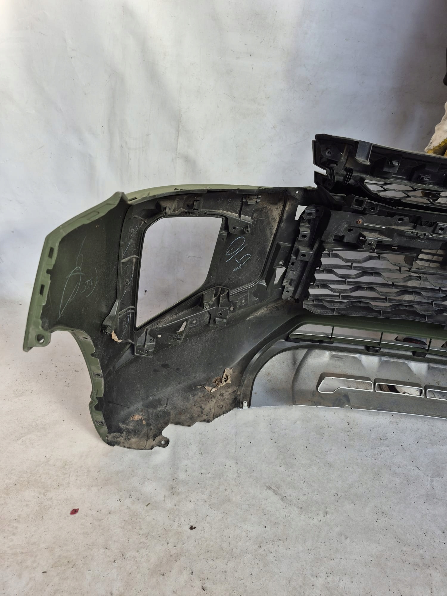 MITSUBISHI L200 V 5 LIFT 19- bumper front front SPR 6400J790ZZ