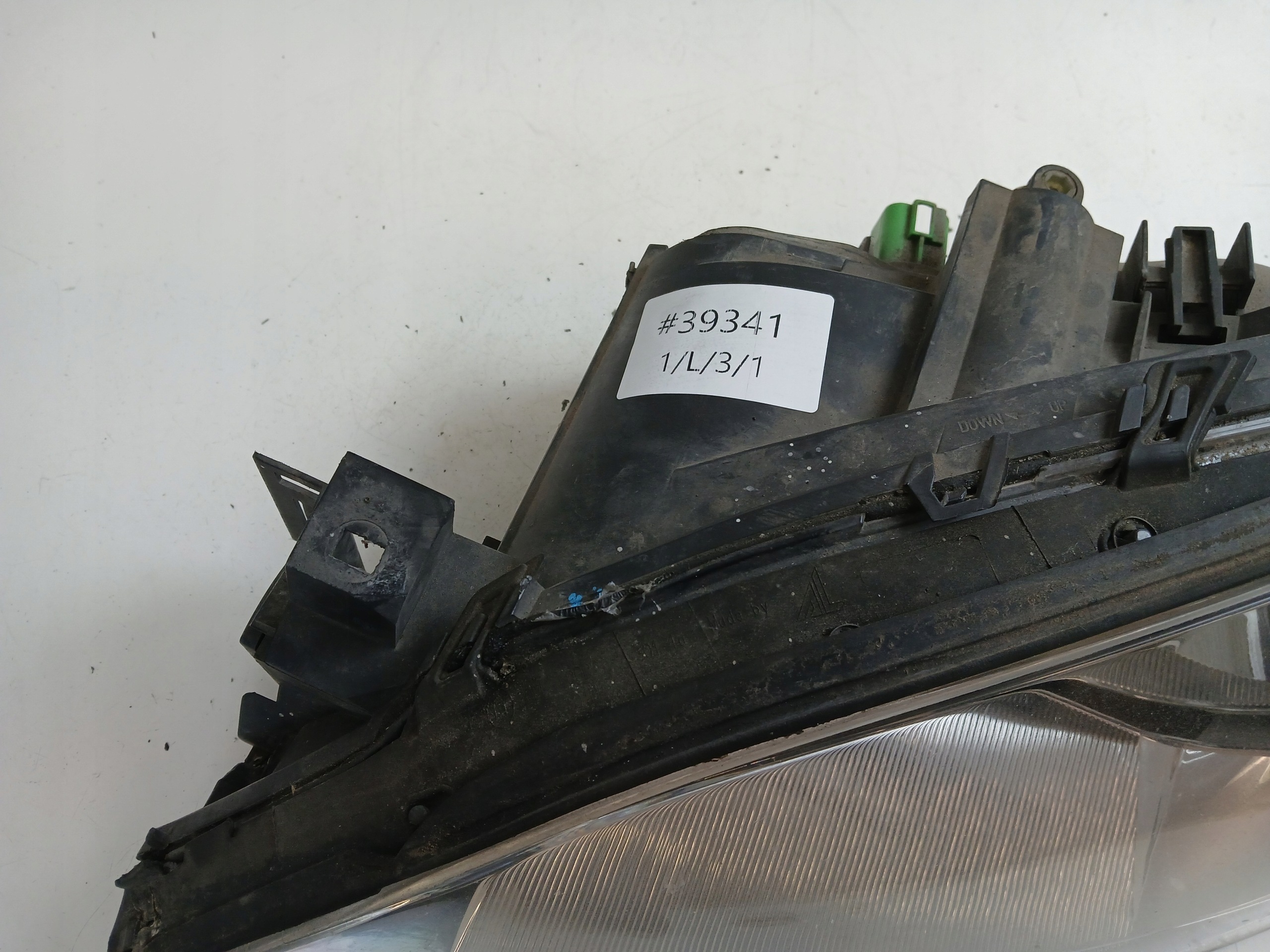 FORD MONDEO MK3 light left front LADNA nice